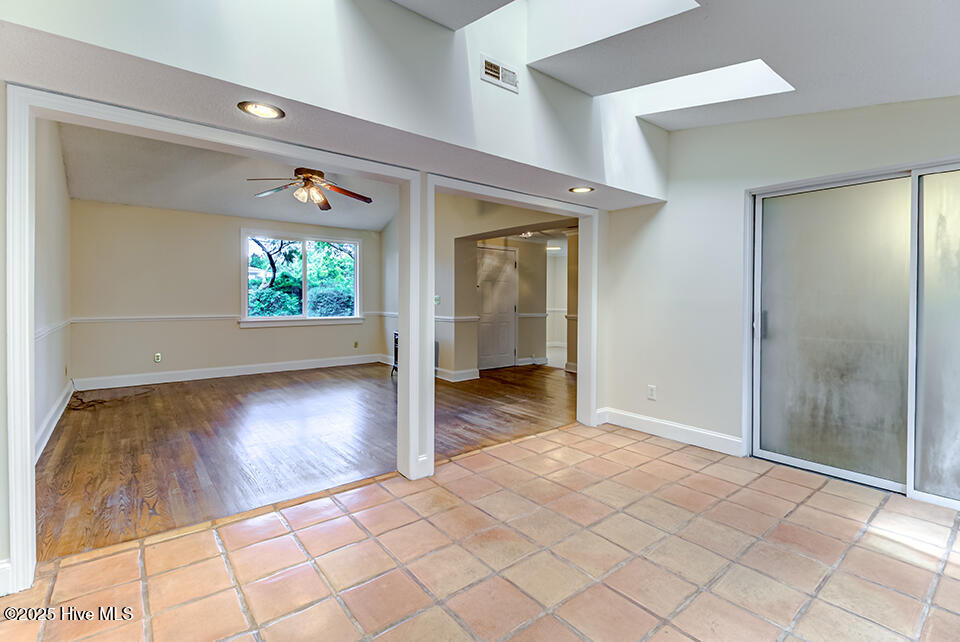 2208 Carlton Avenue, Wilmington, NC 28403 – photo 7: IMG_5027_28_29_30_31