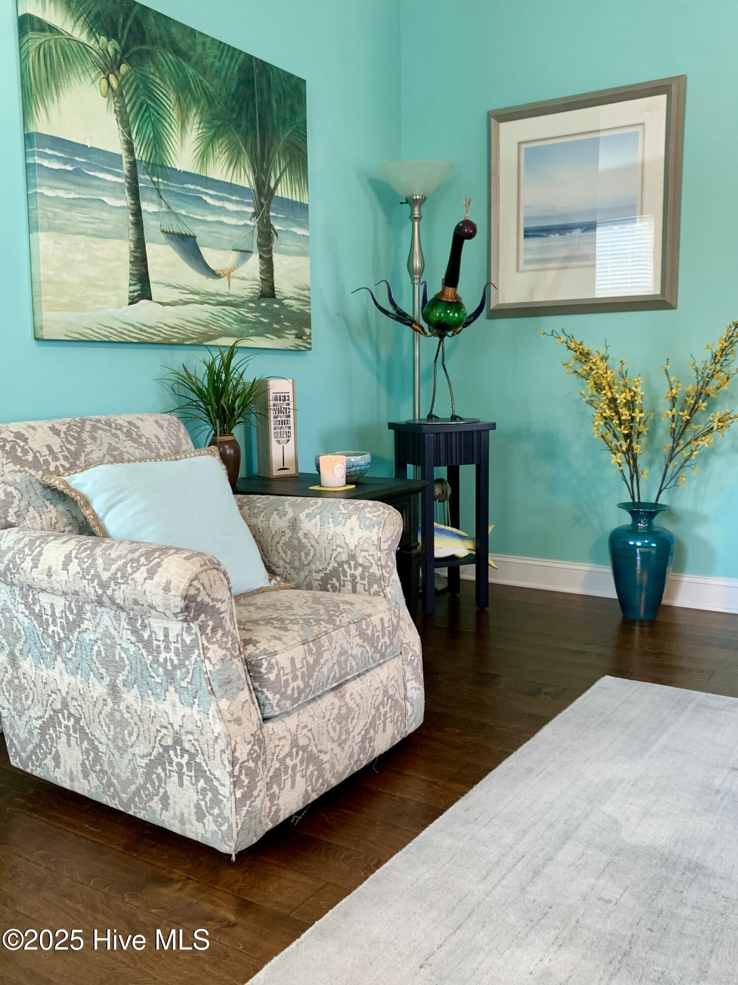 100536015 | Photo 11