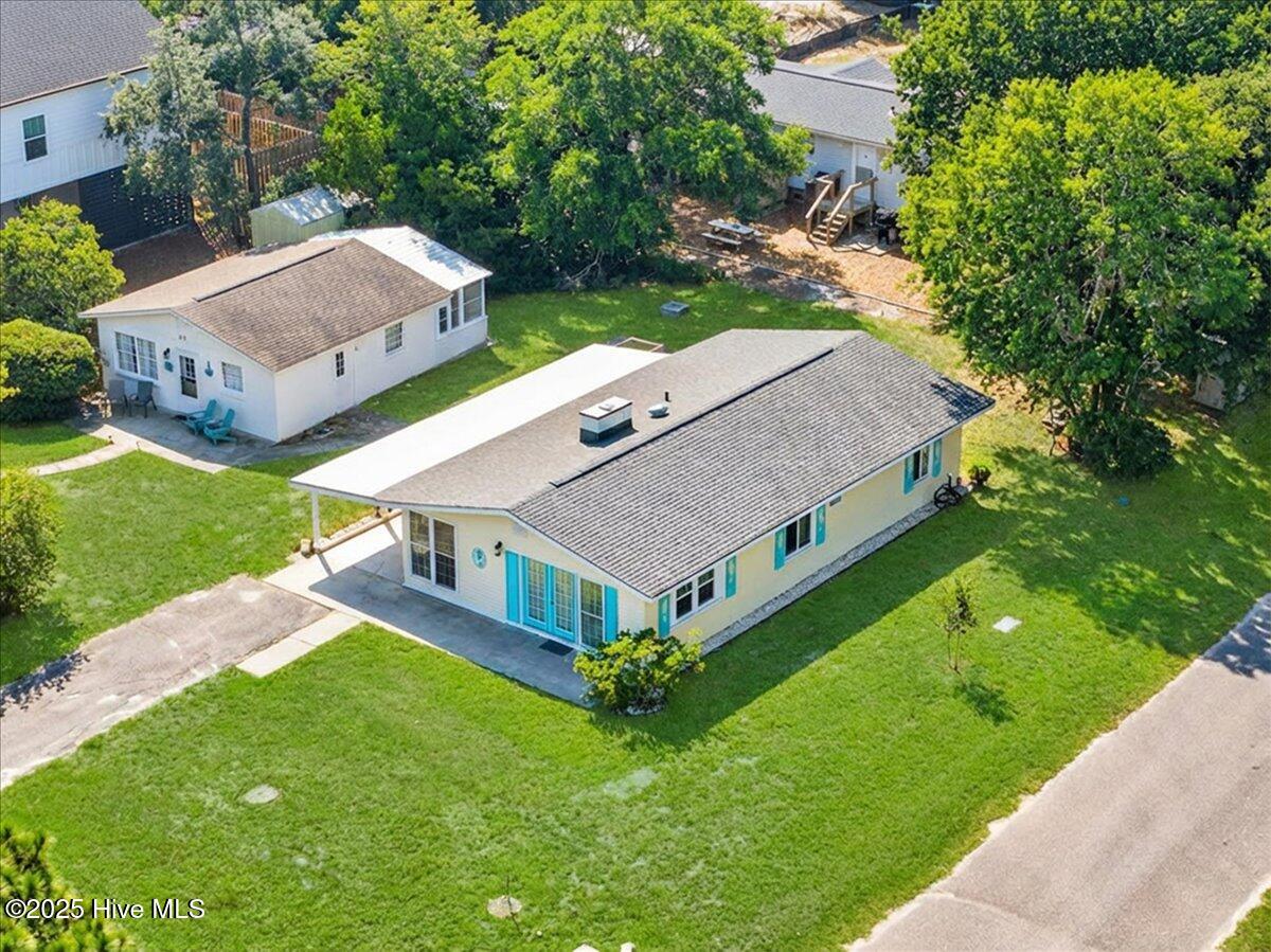 100547366 | Photo 42