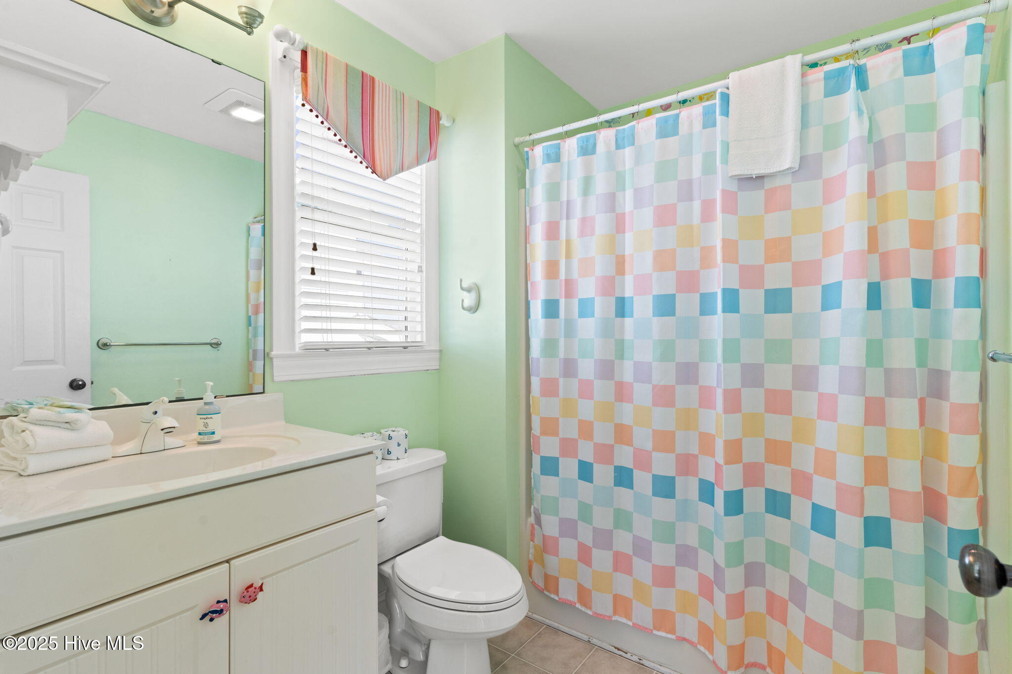 100541460 | Photo 52