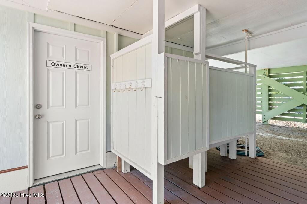 100537952 | Photo 41