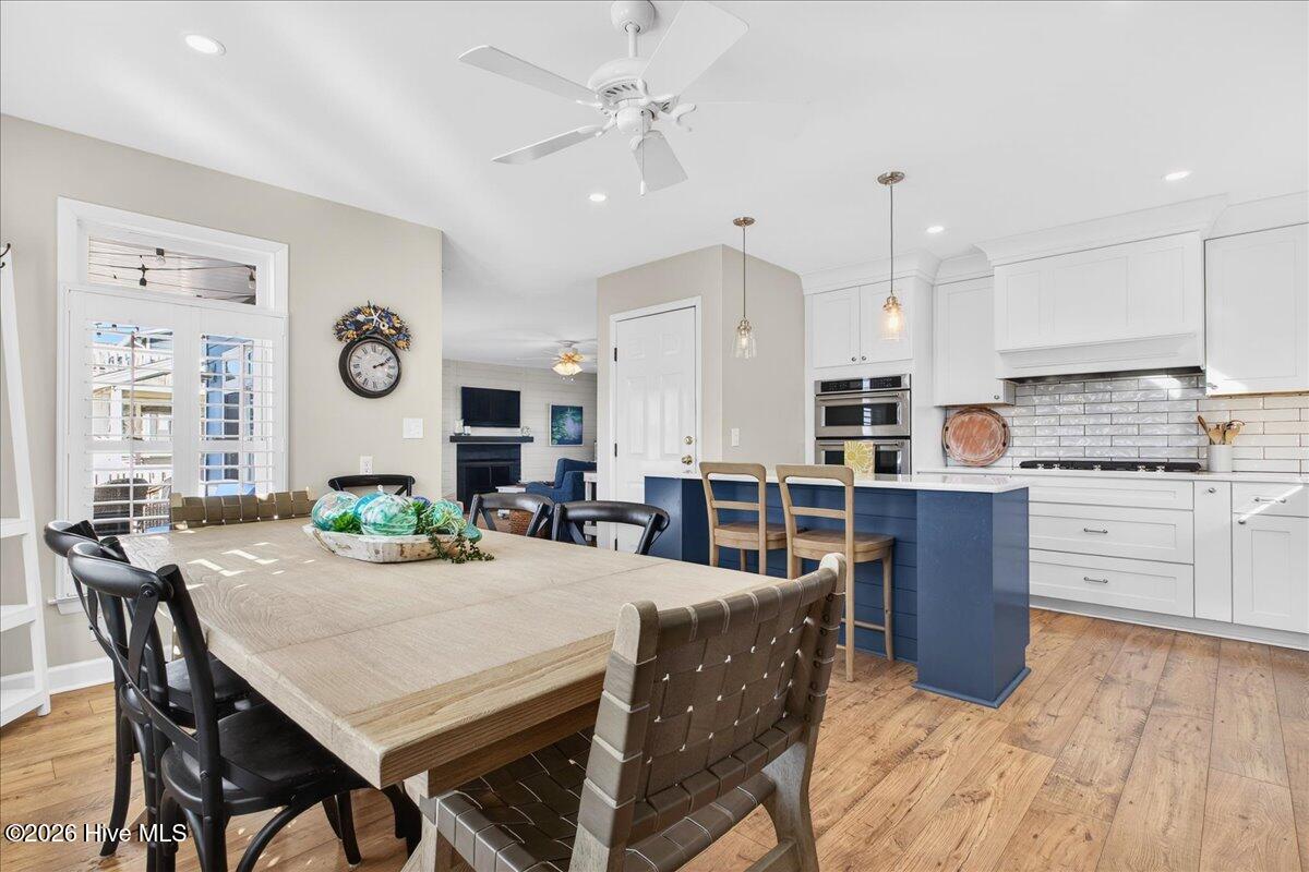 100549636 | Photo 16