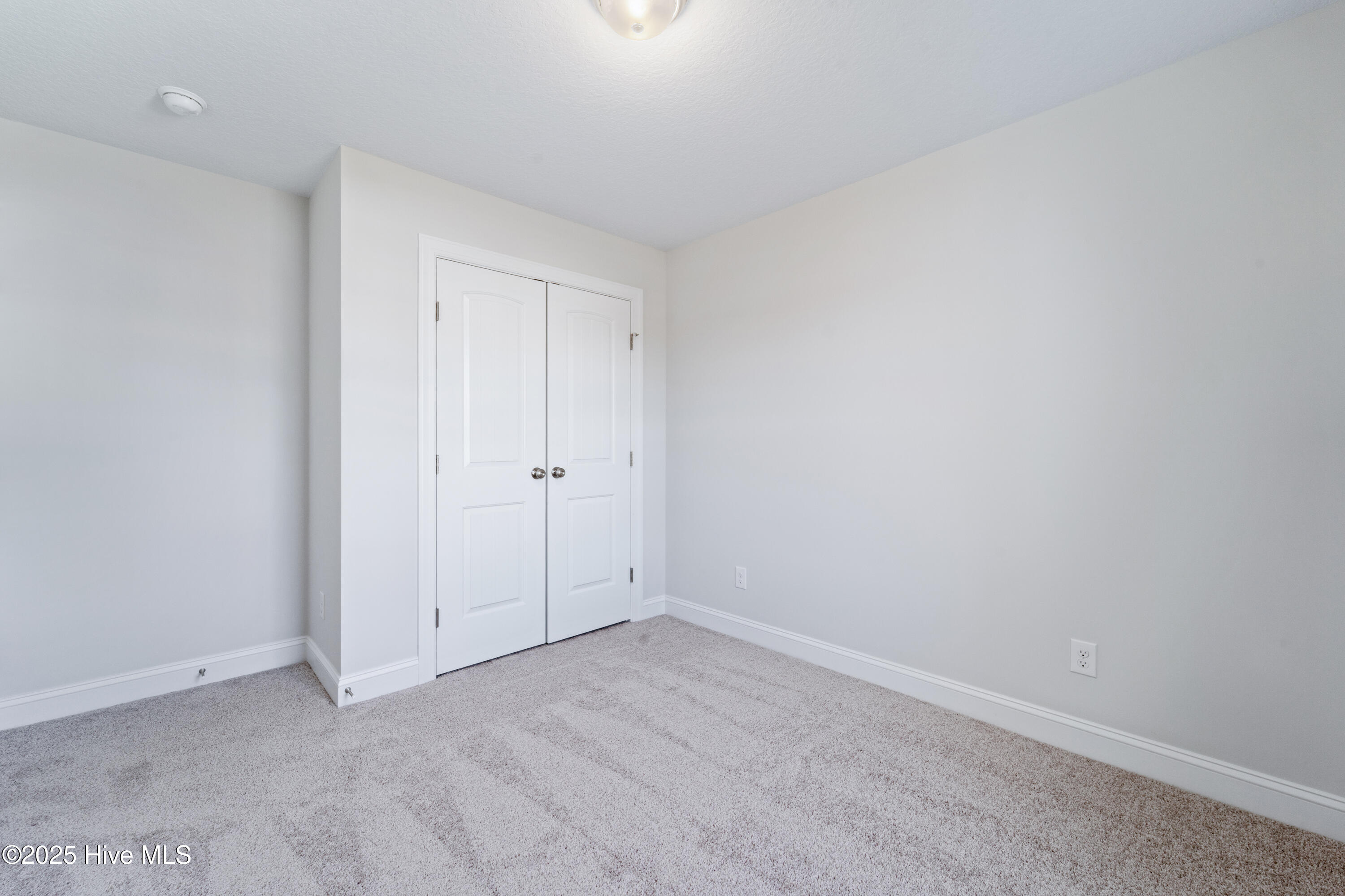 100493464 | Photo 26