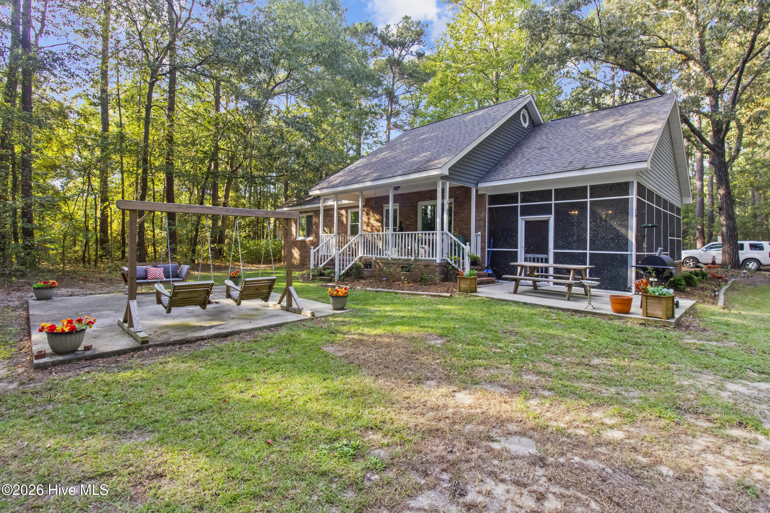 Photo 1 of Single family home for sale at 6500 Maggie Hart Ln, Grifton, NC 28530 | MLS# 100608041 | Listing updated on 2026-10-05