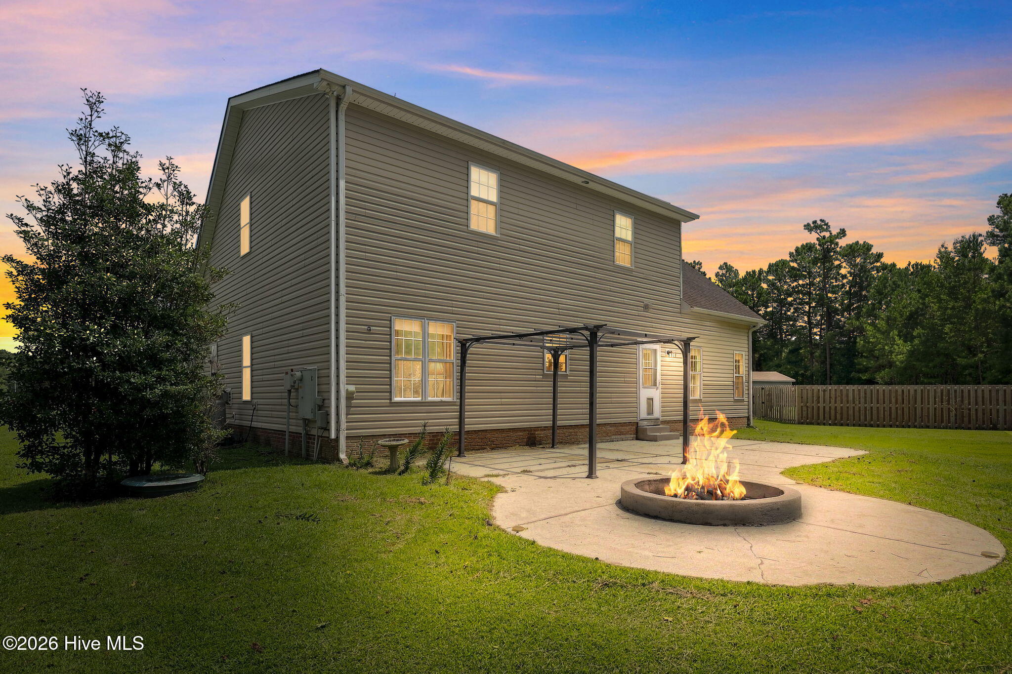 302 Squire Court,Maple Hill
