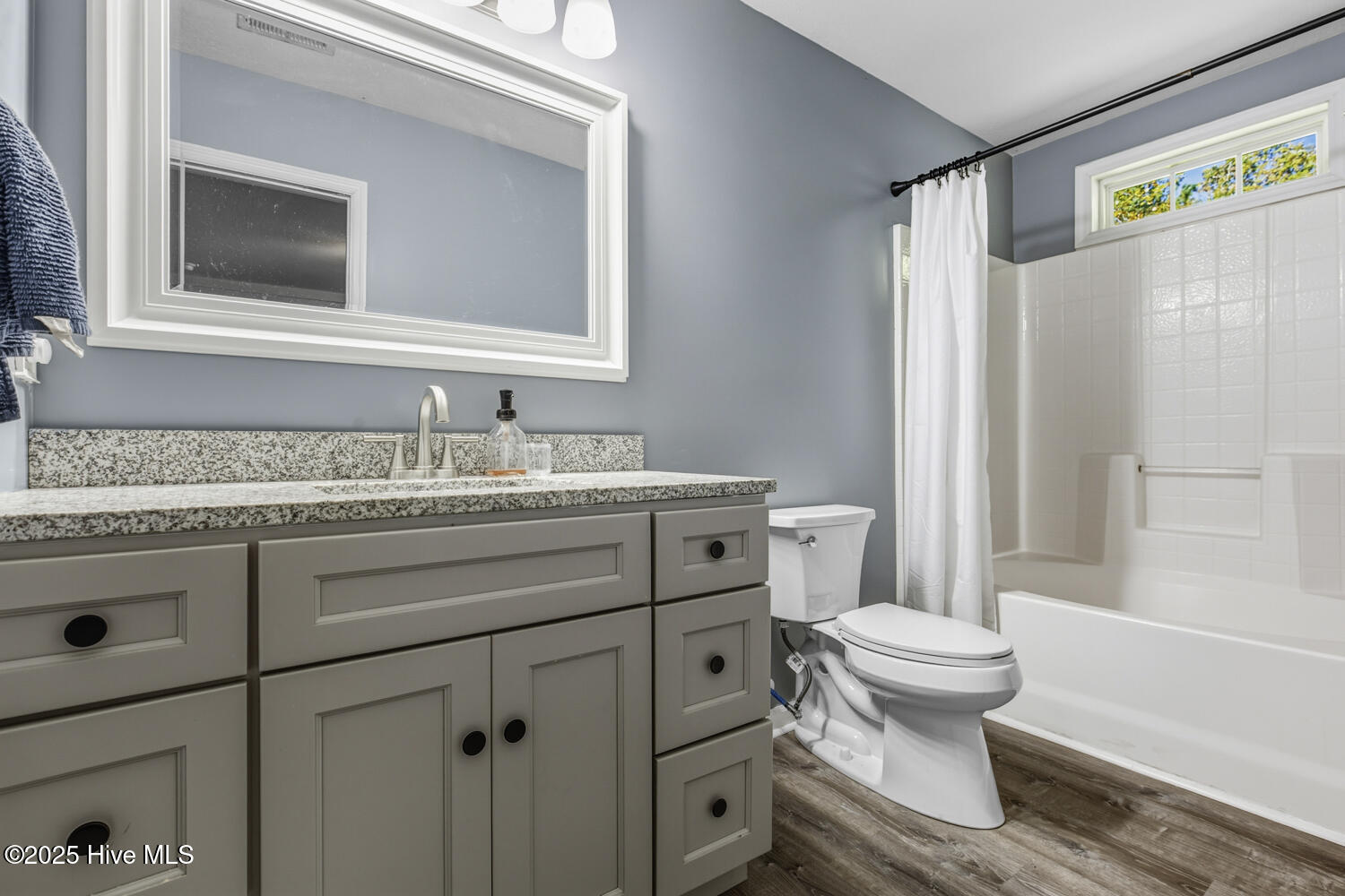 100539908 | Photo 22