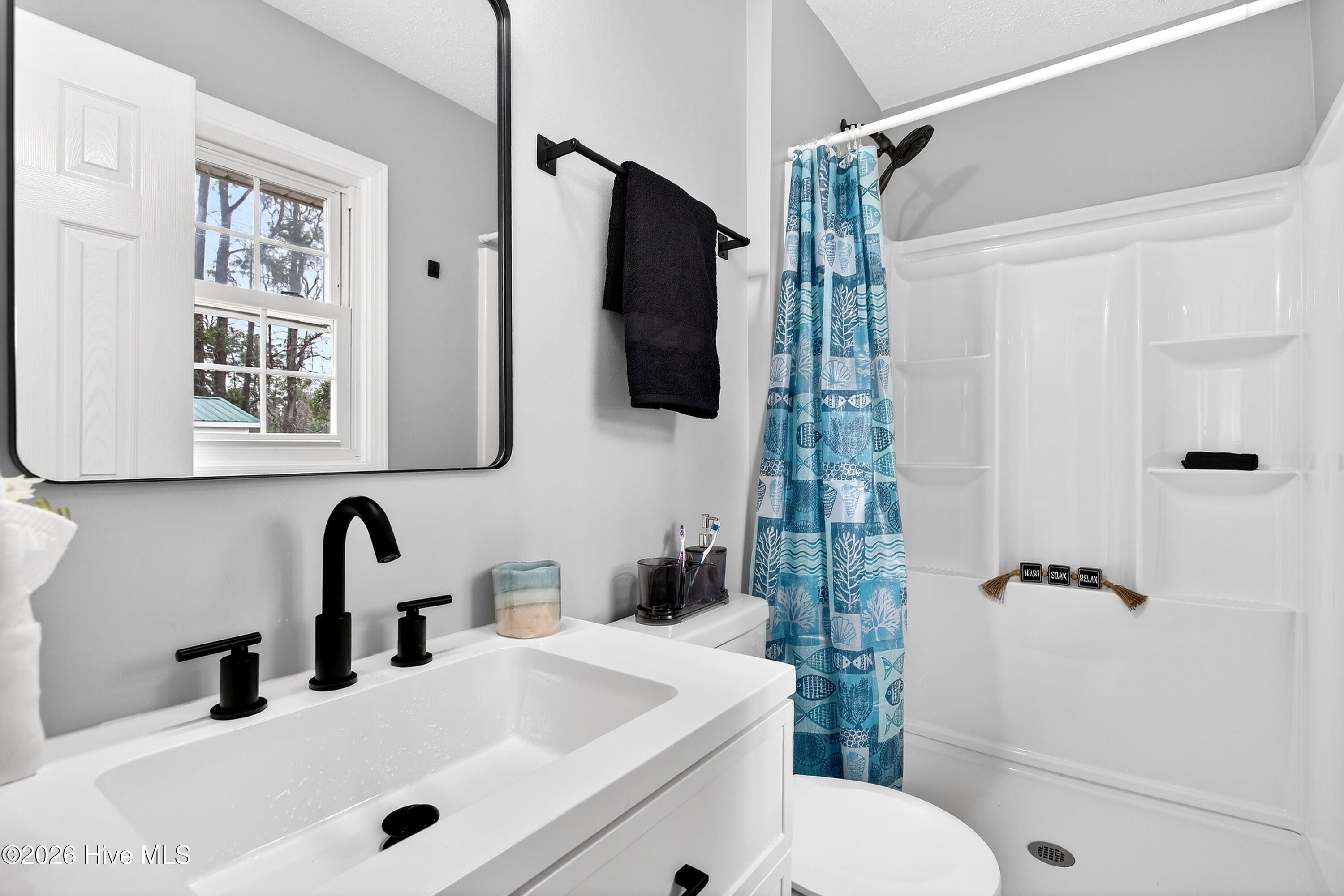 100551597 | Photo 22