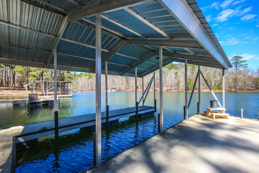 Undisclosed Address, Appling, GA, 30802