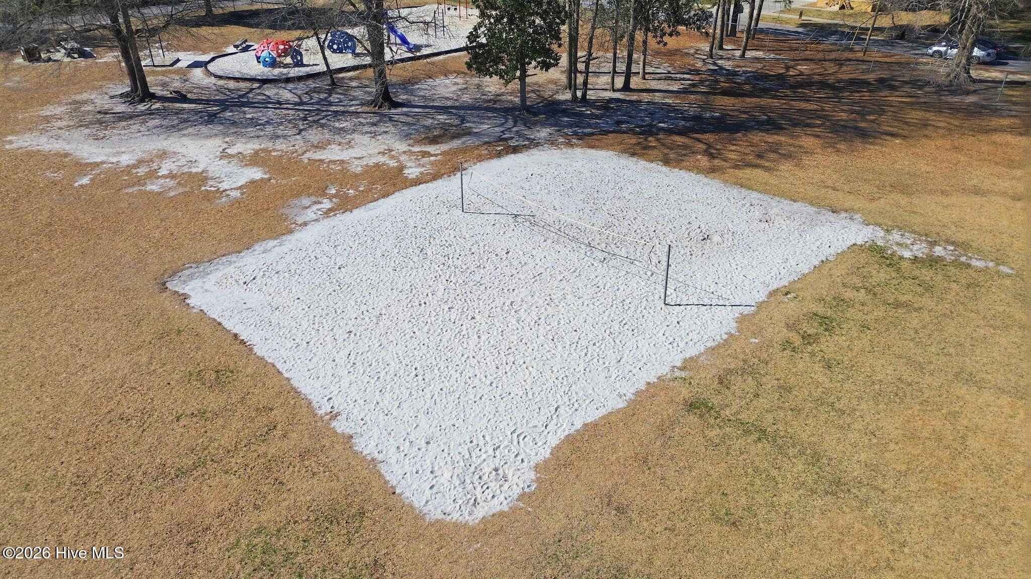 100557013 | Photo 46