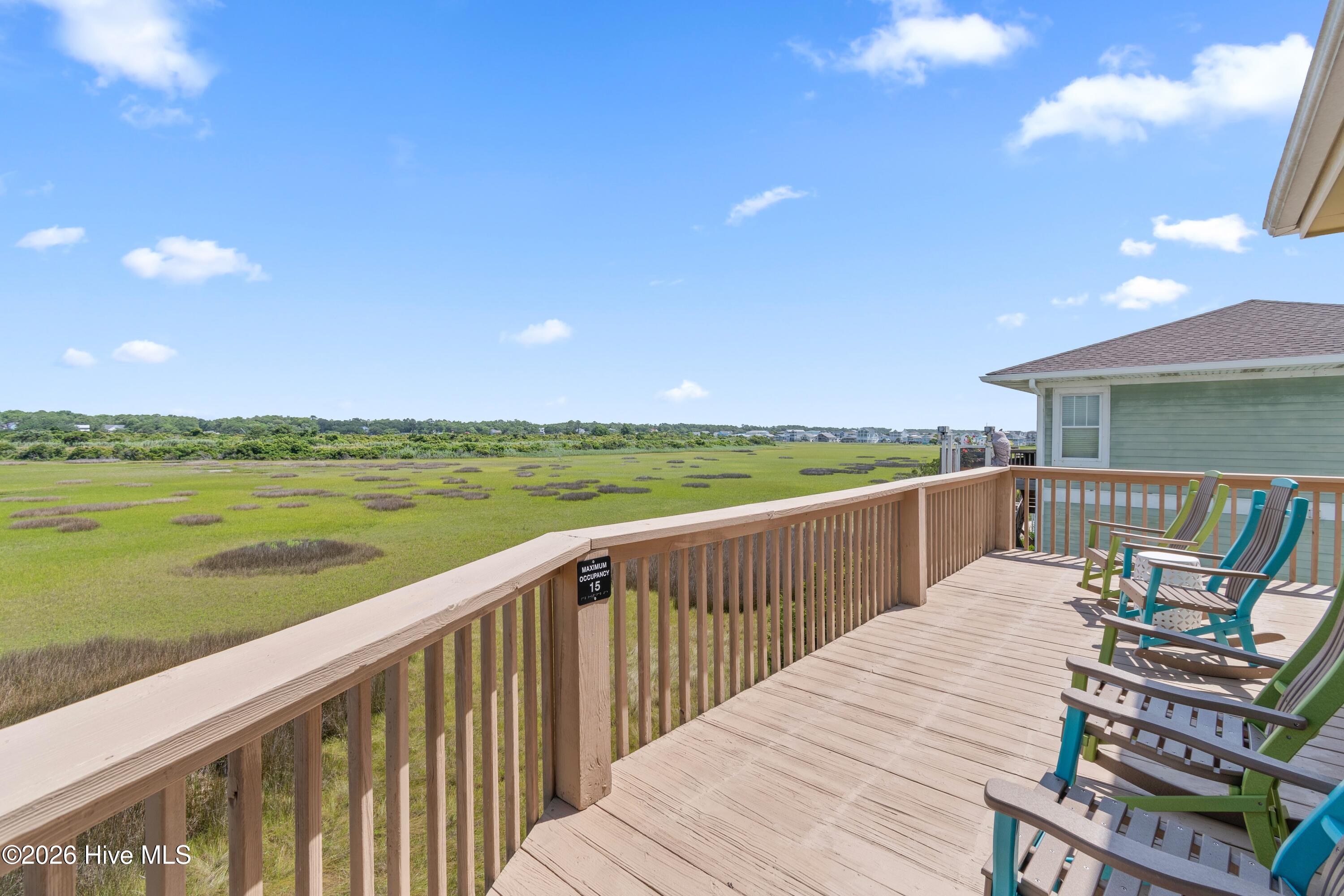 100558900 | Photo 18