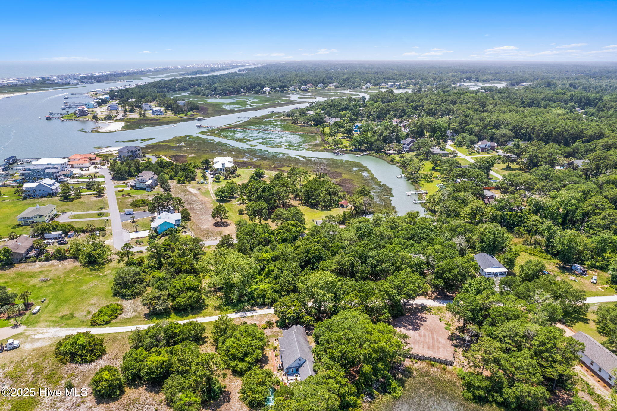 100519395 | Photo 15