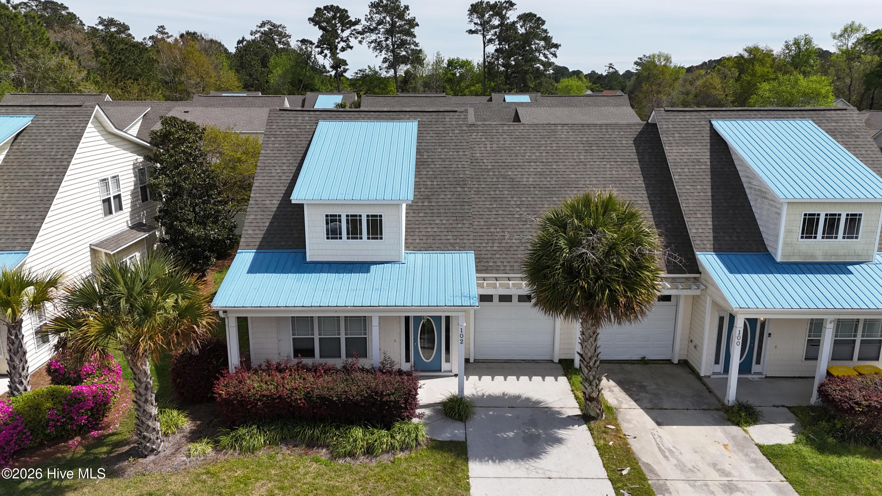 100566234 | Photo 52