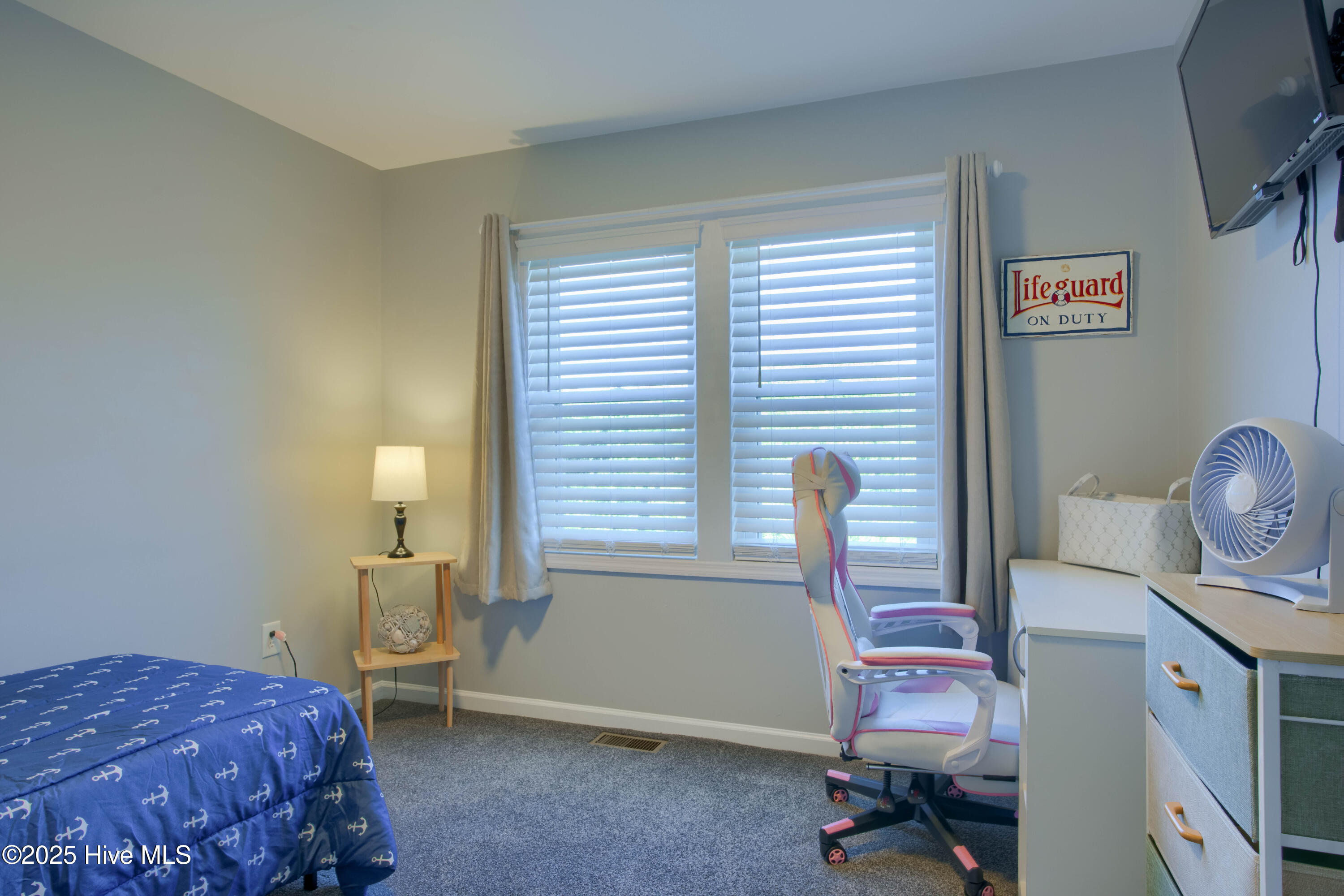 100517533 | Photo 30