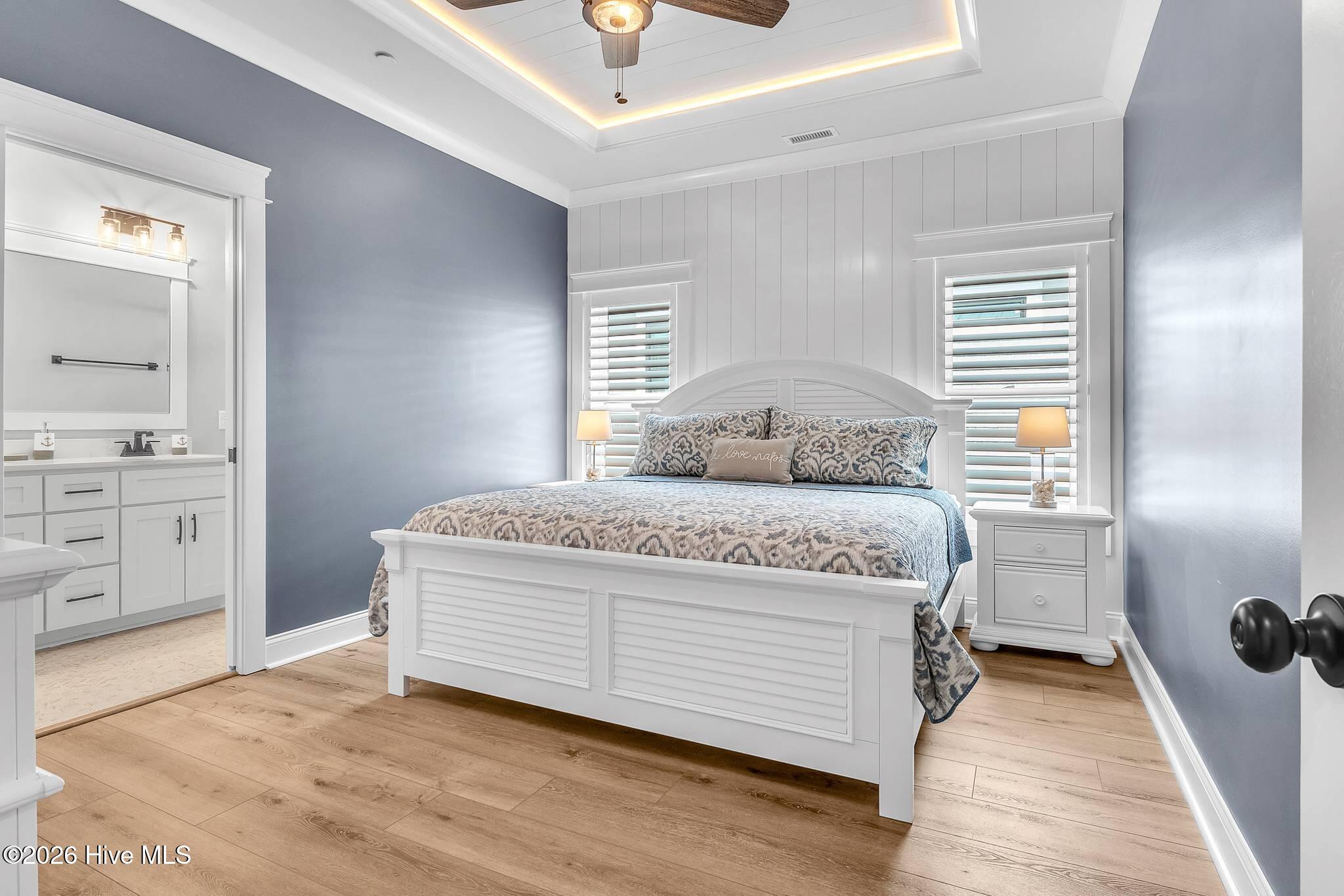 100558345 | Photo 88