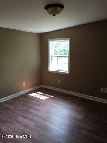 100565407 | Photo 15