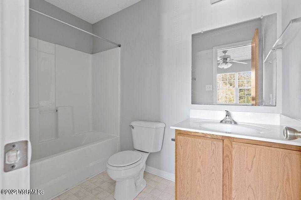 100568395 | Photo 14