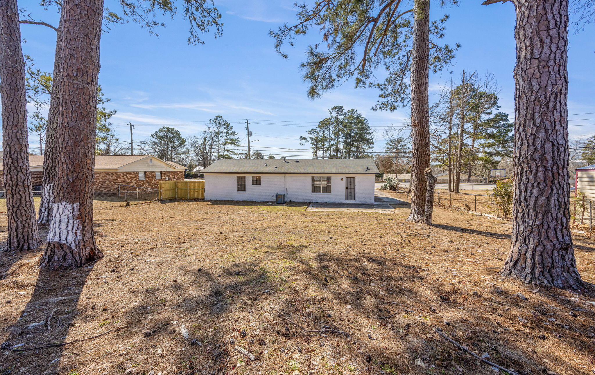 34-web-or-mls-2965 Meadowbrook Drive-02