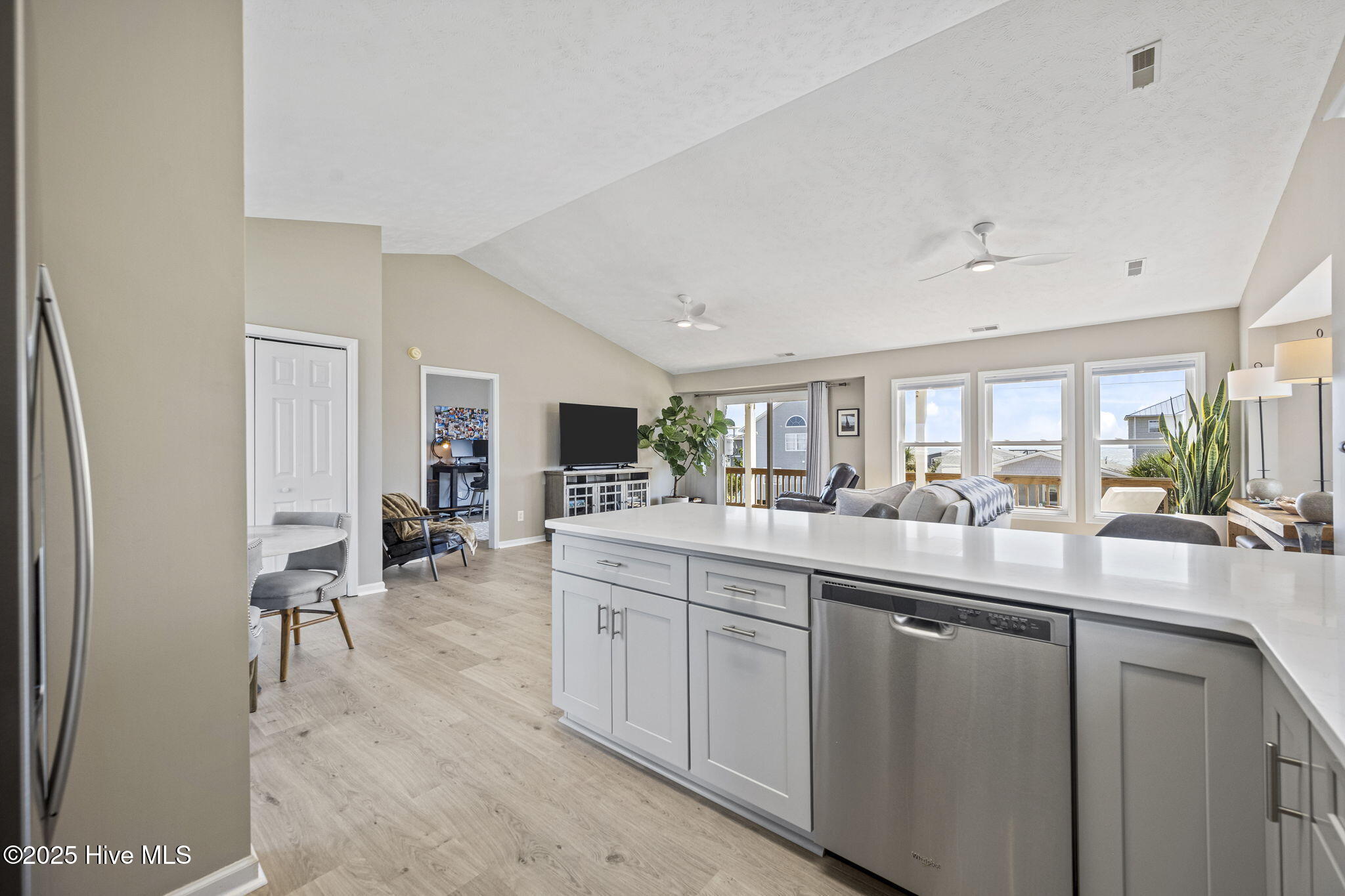 1417 N Topsail Drive, Surf City, NC 28445 – photo 16: 36-web-or-mls-_RAD6468