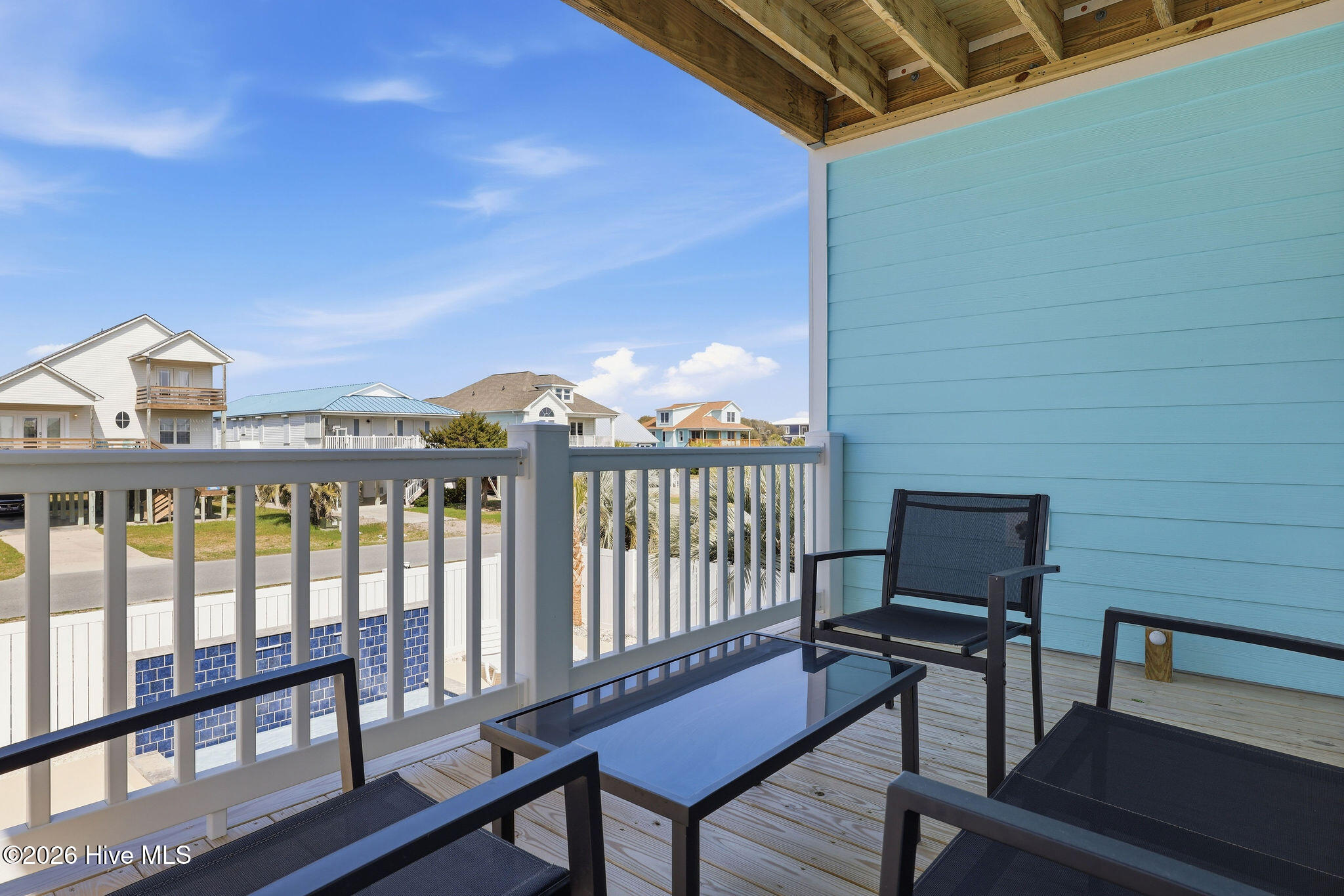 100559118 | Photo 68