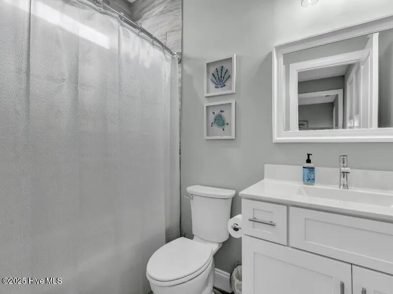 100541216 | Photo 16