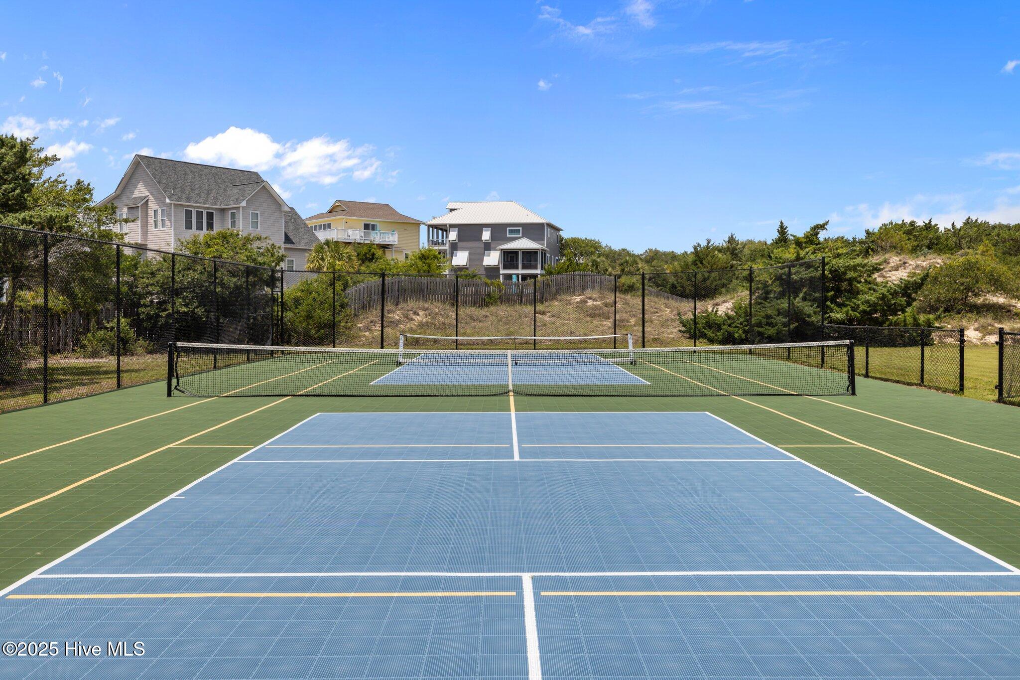 100513816 | Photo 36