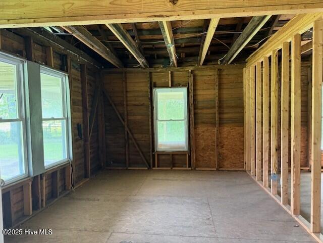 Homes for sale in Pollocksville, NC | 9400 Us Hwy 17, Pollocksville, NC 28573 | MLS# 100525282