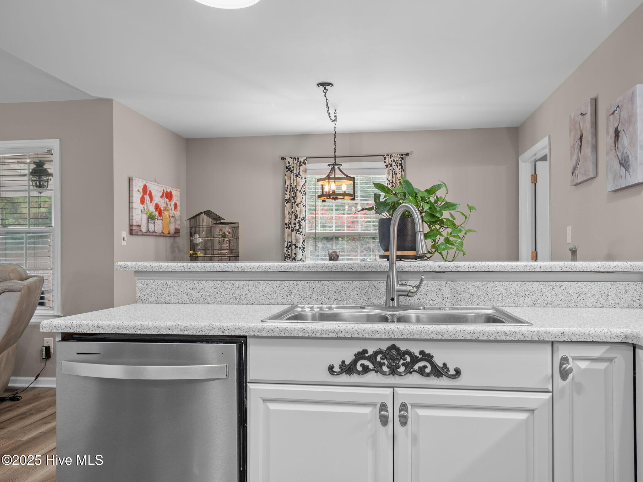 303 Robert Scott Circle, Swansboro, NC 28584 – photo 14: 39-web-or-mls-P8190239