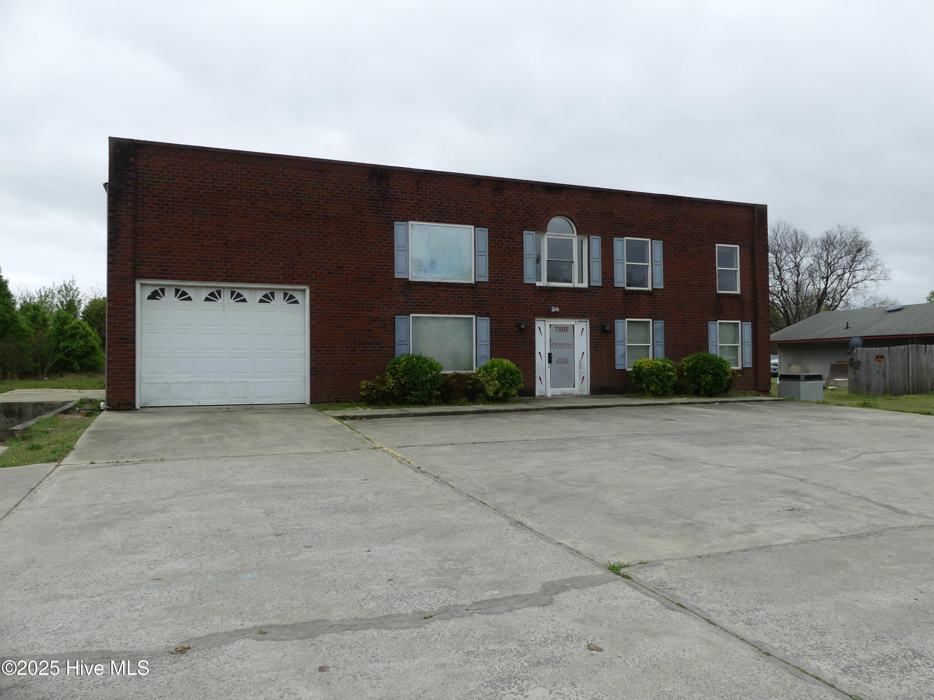 705 W Fire Tower Road, Winterville, NC, 28590