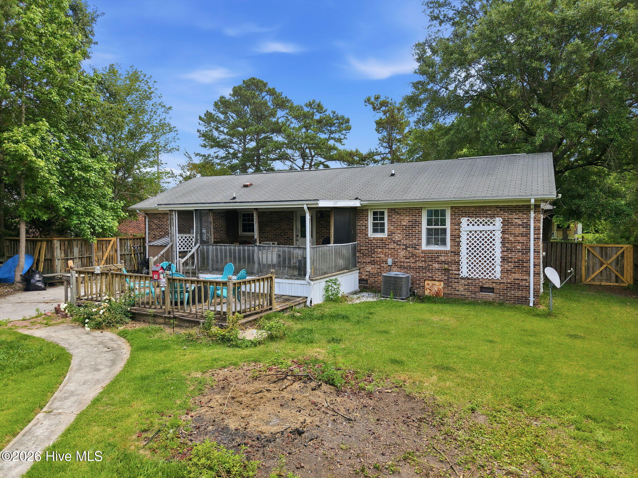246 Ernest Gurganus Road,Jacksonville