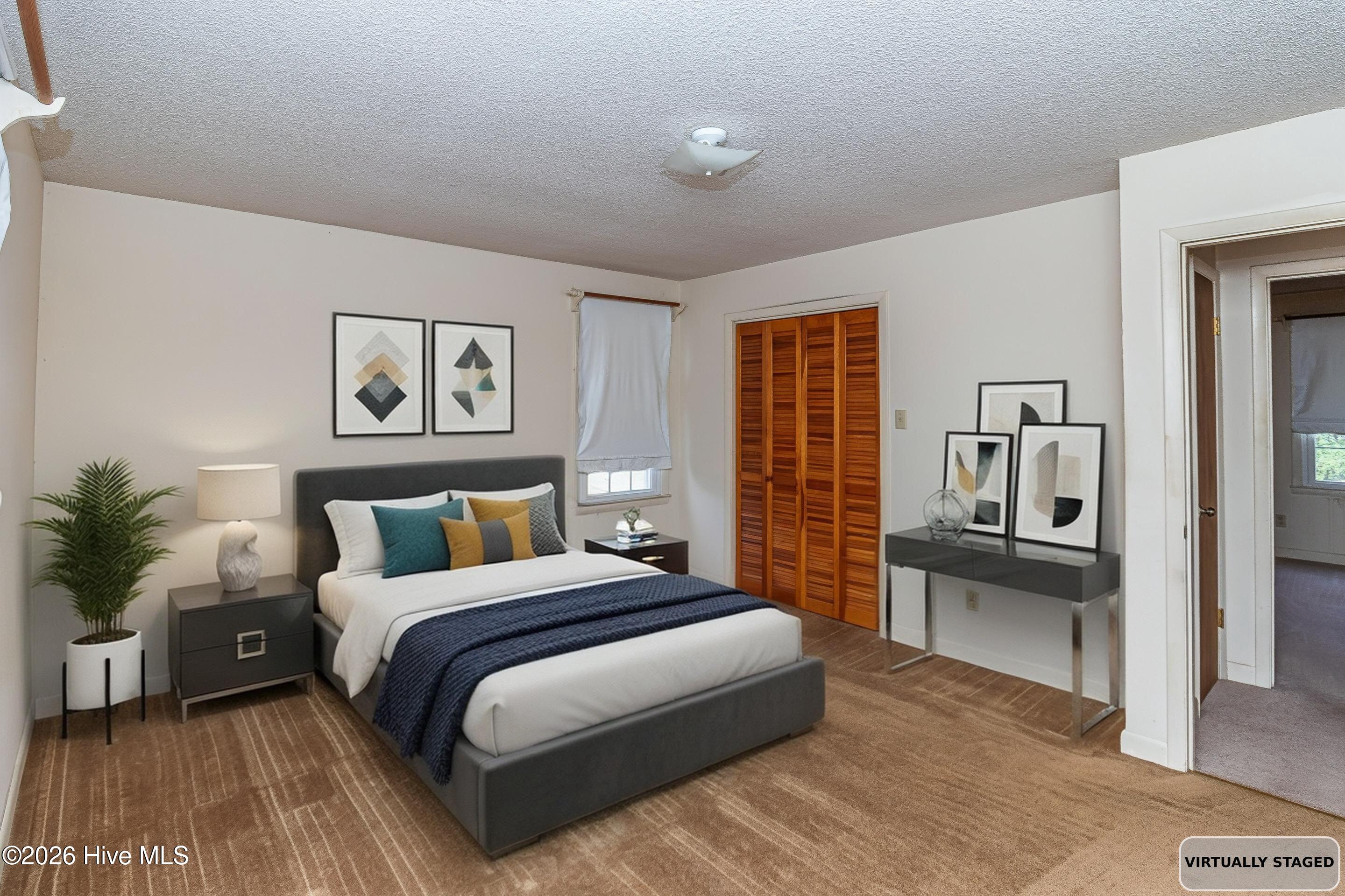 5-bed3-VirtuallyStaged-Leon