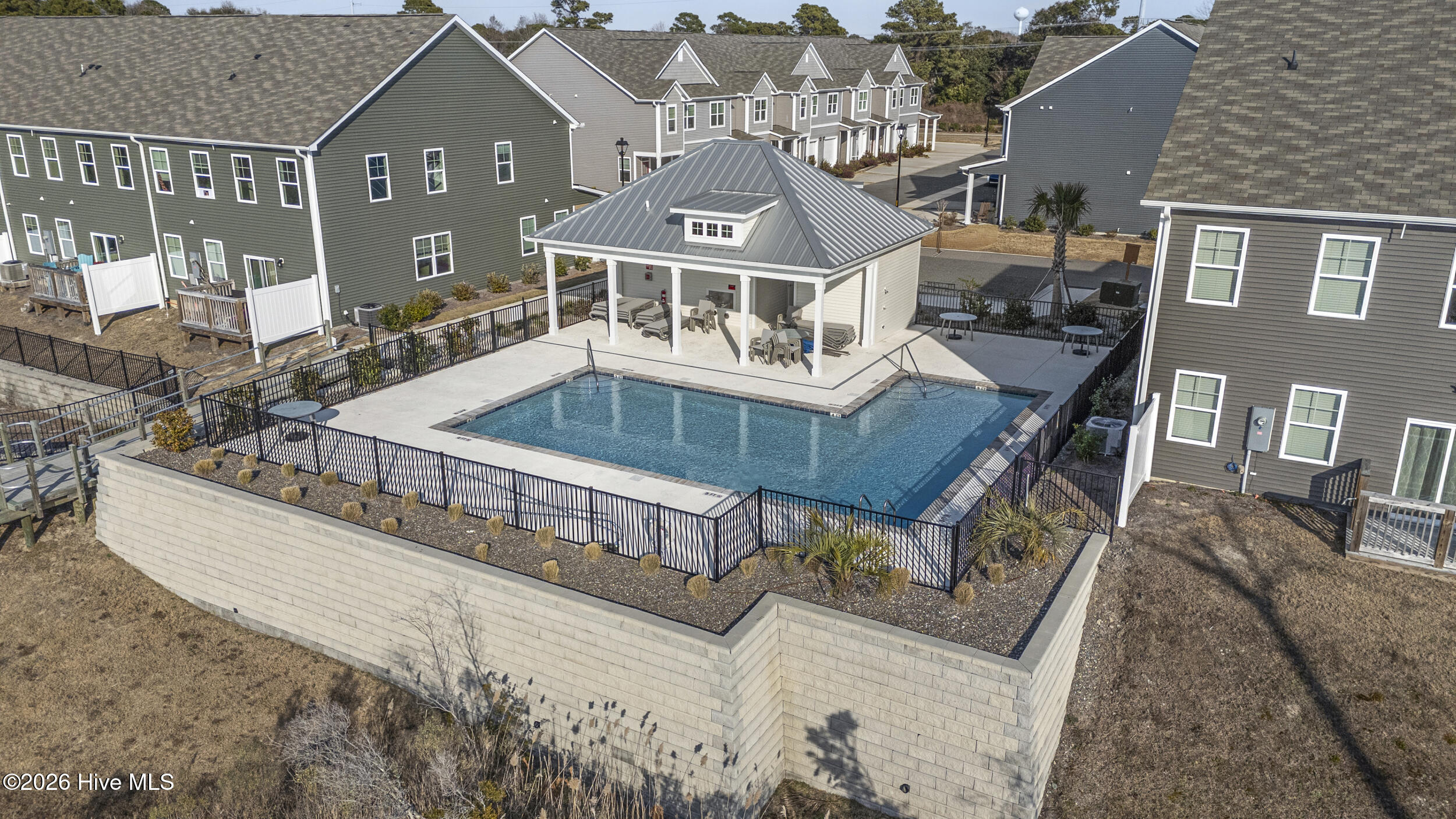 100554474 | Photo 42