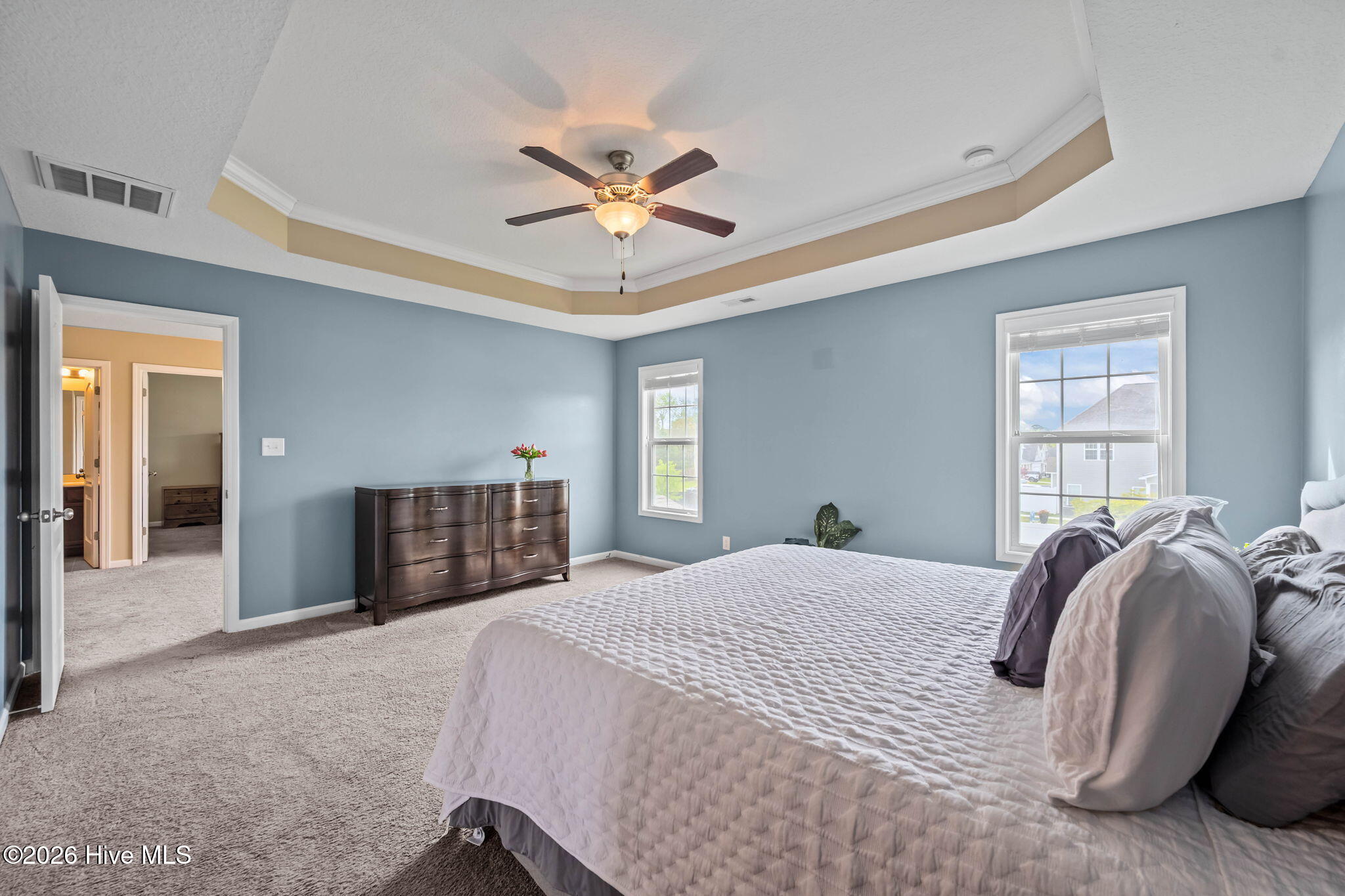 100567705 | Photo 17