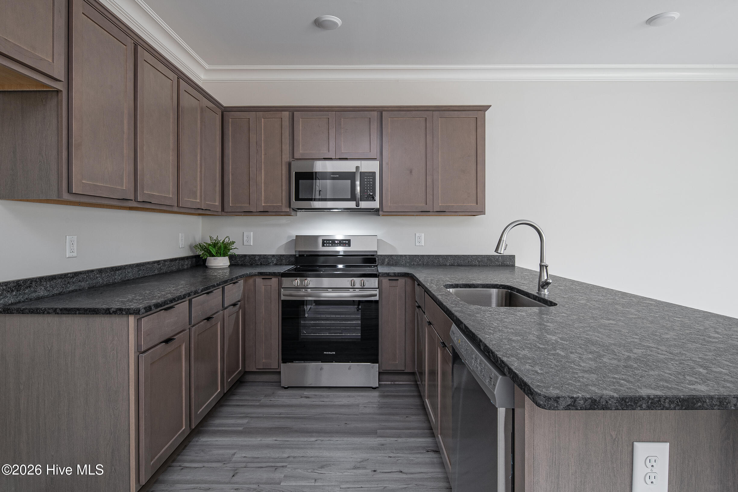 A side cabinets and leathered granite