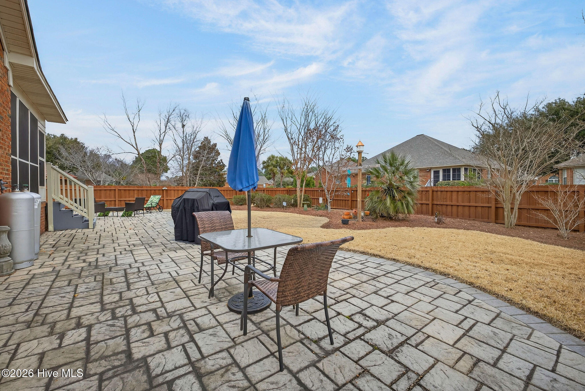 100557092 | Photo 44