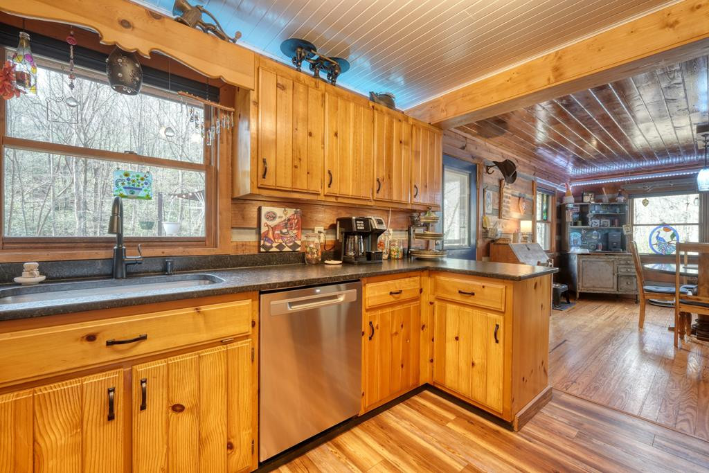 520 Farmer Drive, Murphy, NC 28906 Listing Photo  82