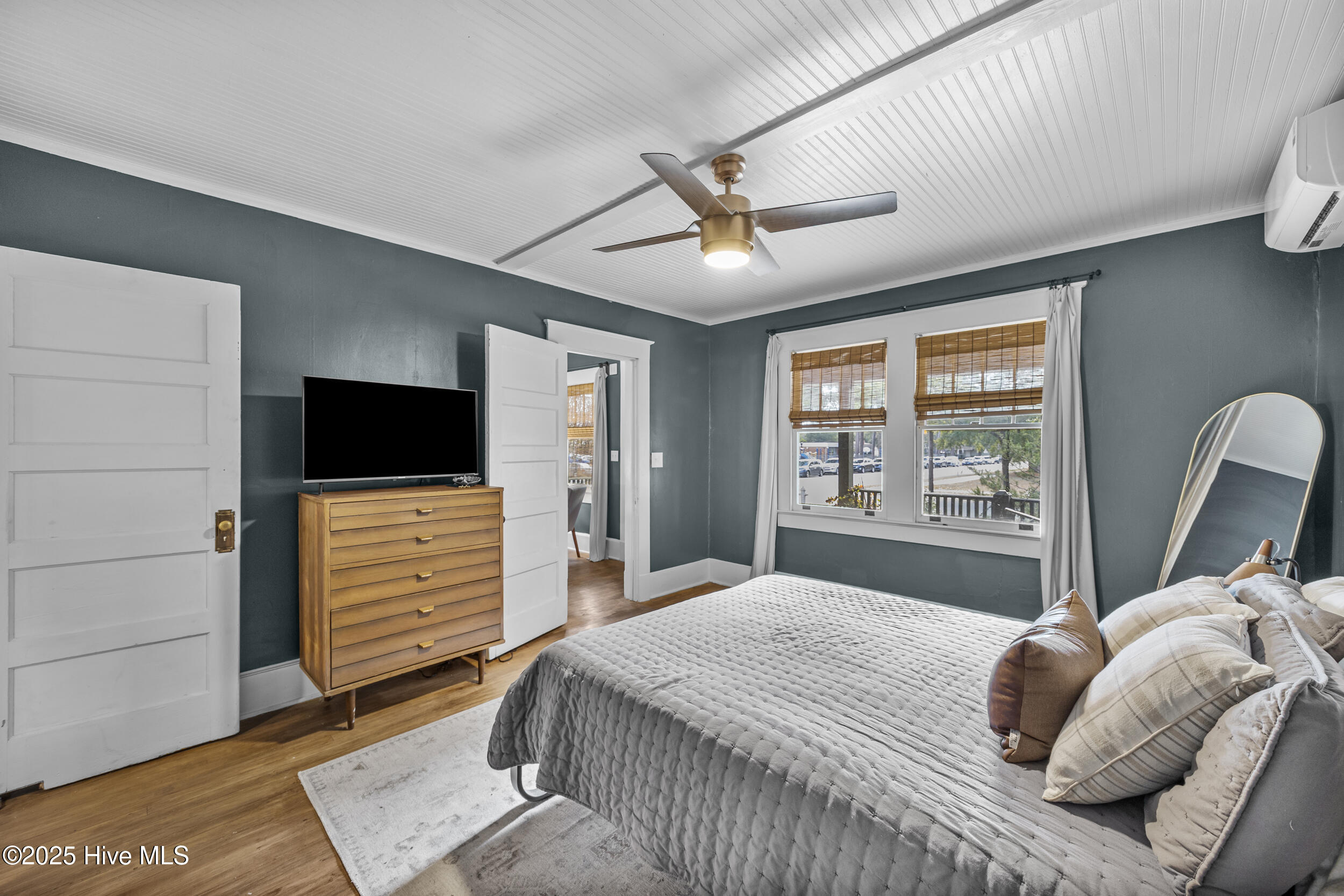 100544356 | Photo 16