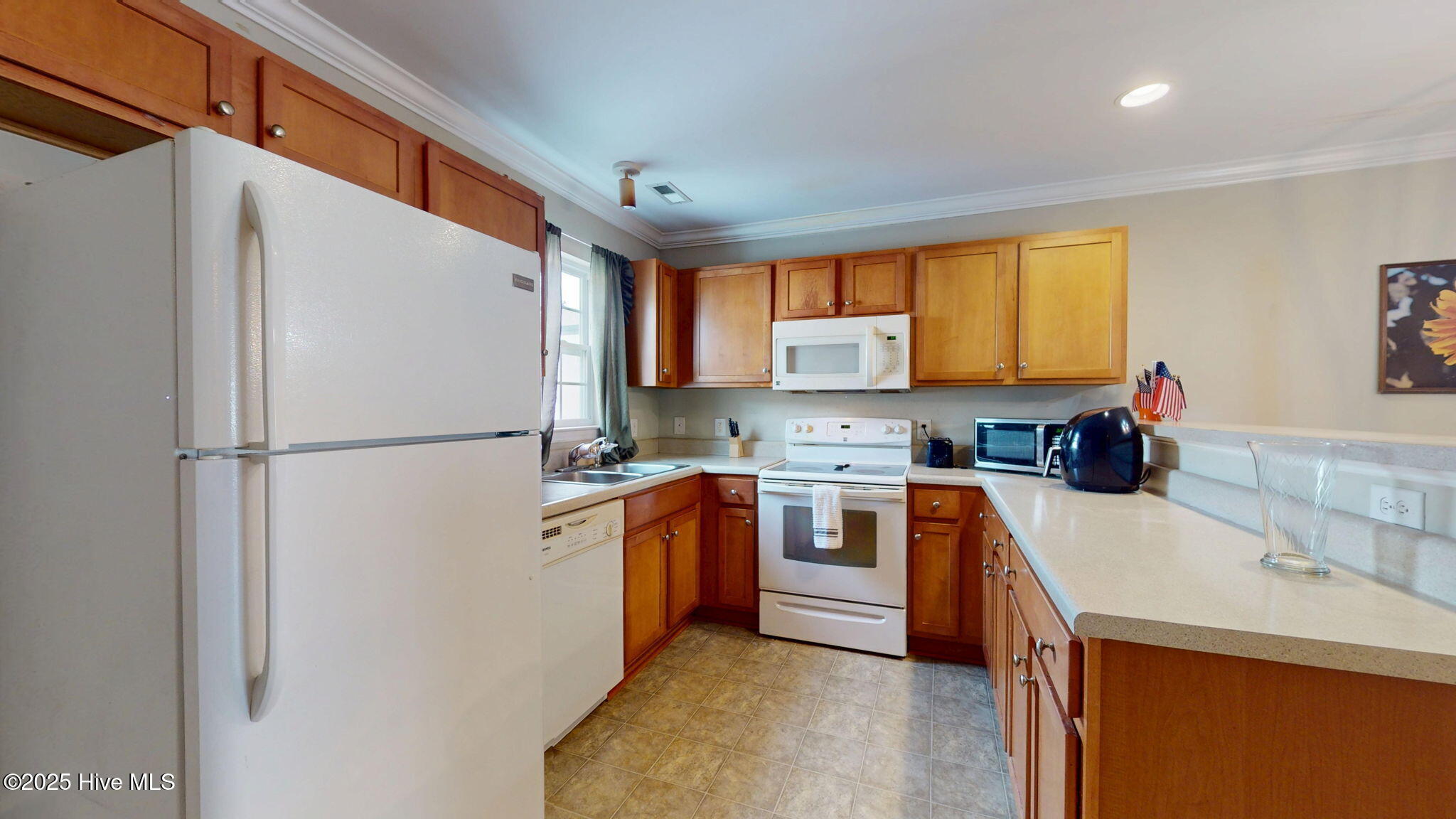 8-web-or-mls-1504-Manning-Forest-Dr-Unit