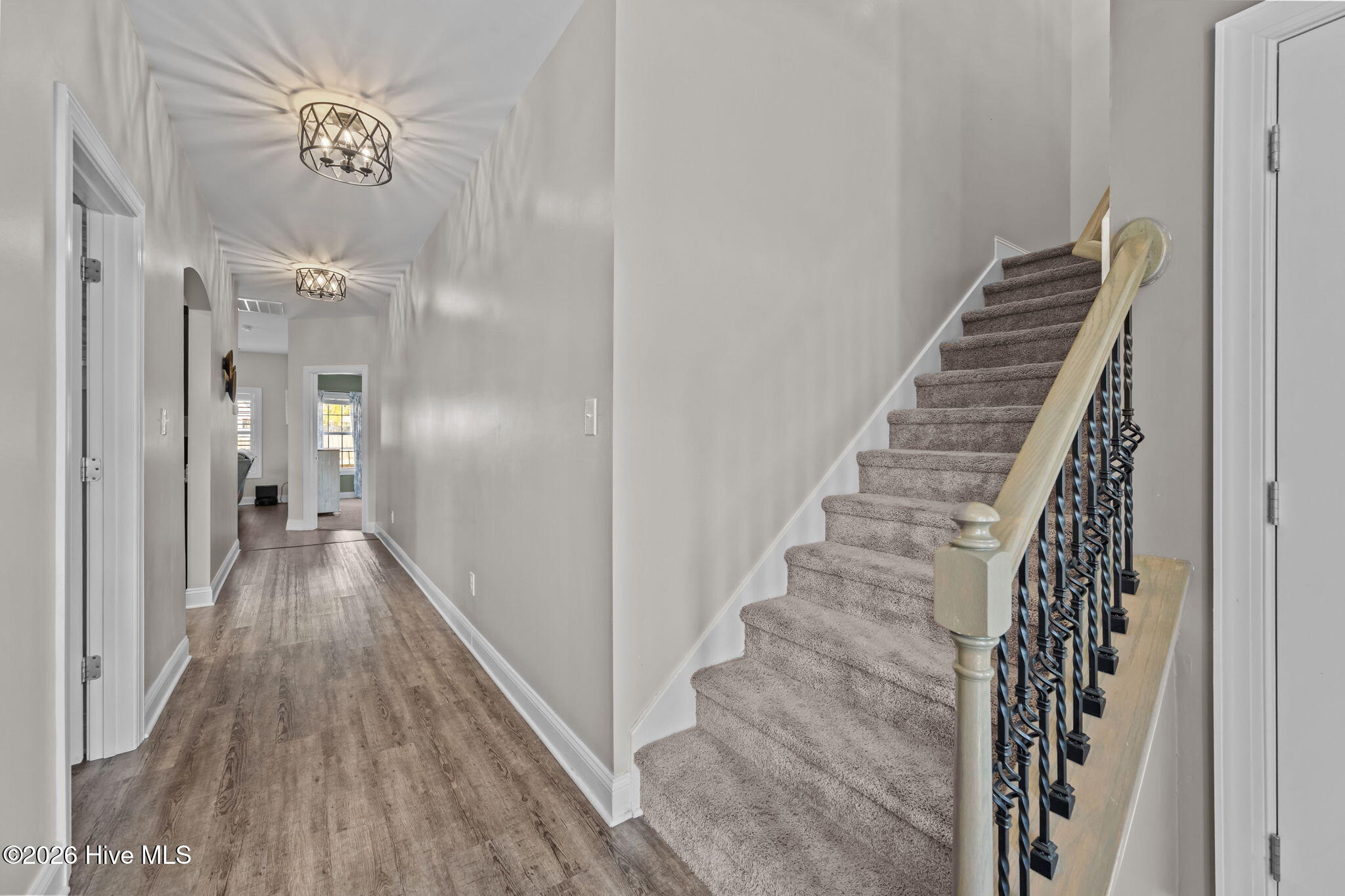 100557396 | Photo 29