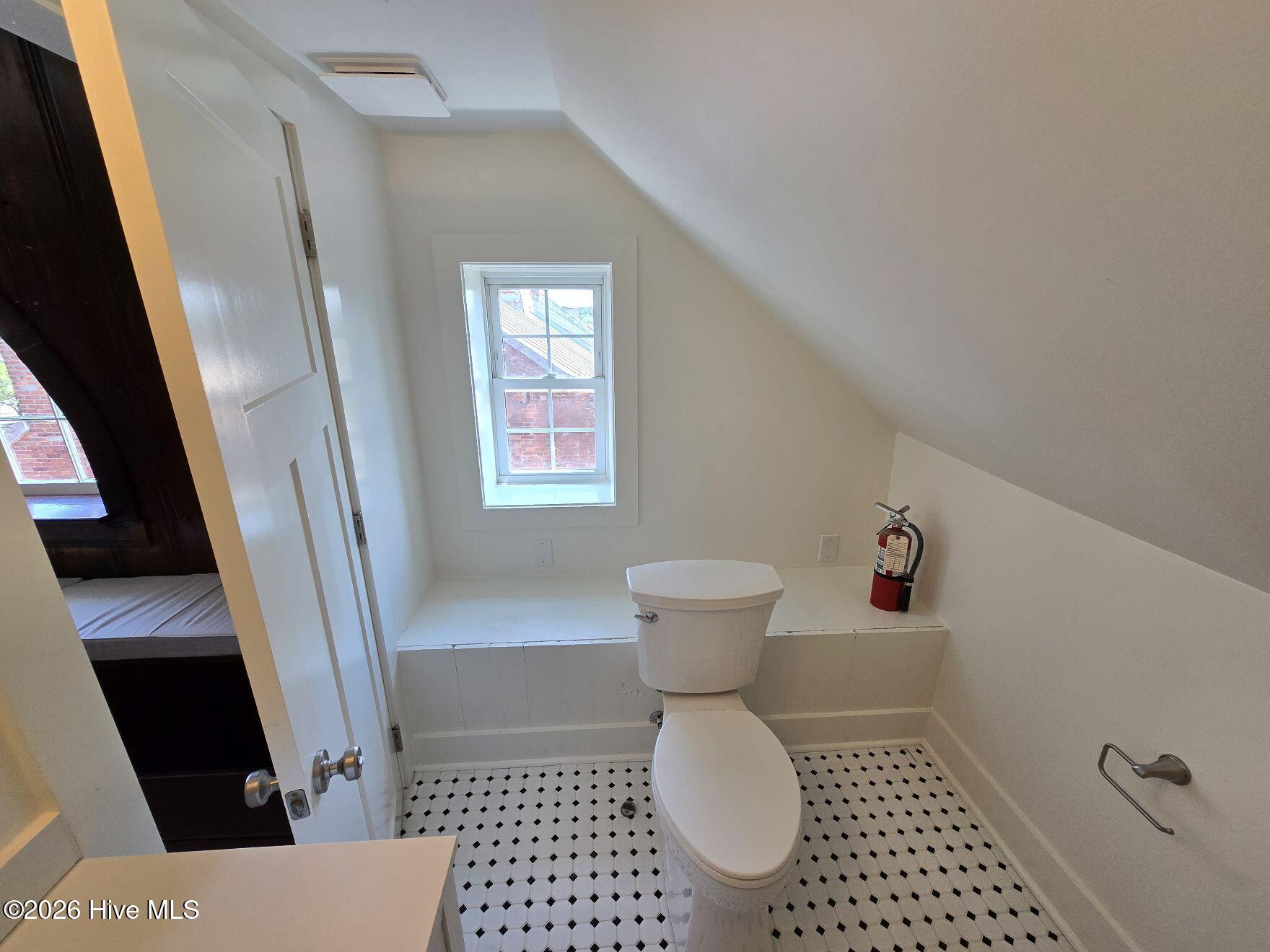 228 Craven Street 4,New Bern