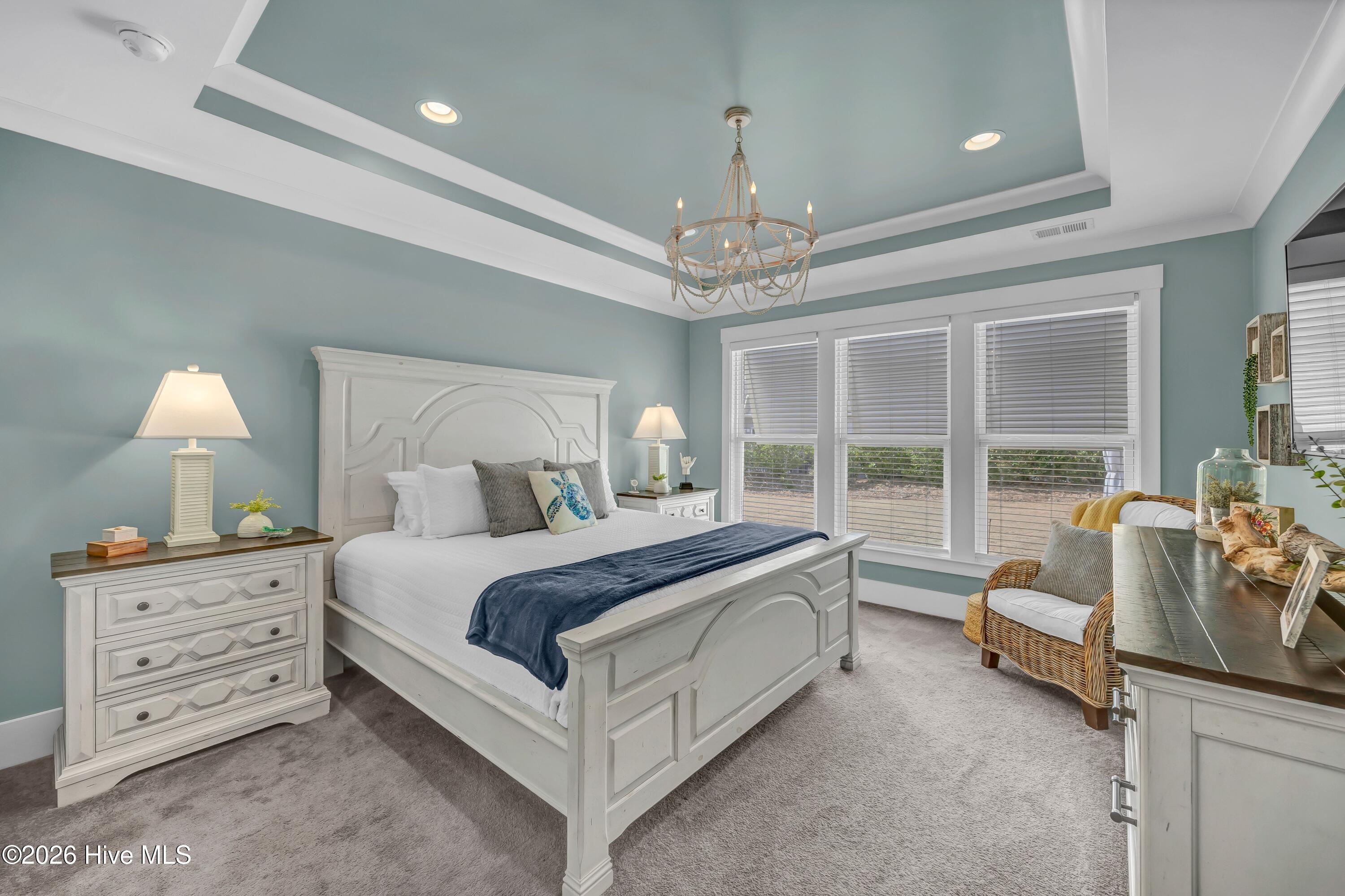 100558560 | Photo 12