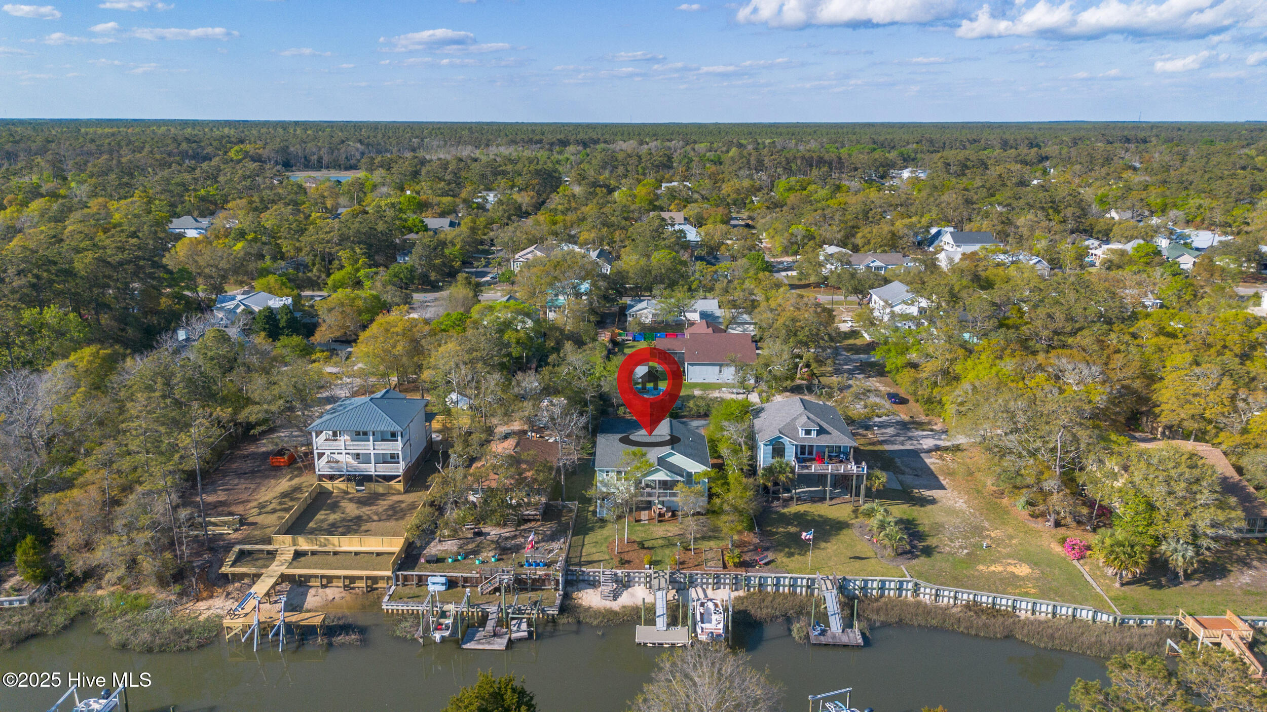 107 SW 25th Street, Oak Island, NC, 28465