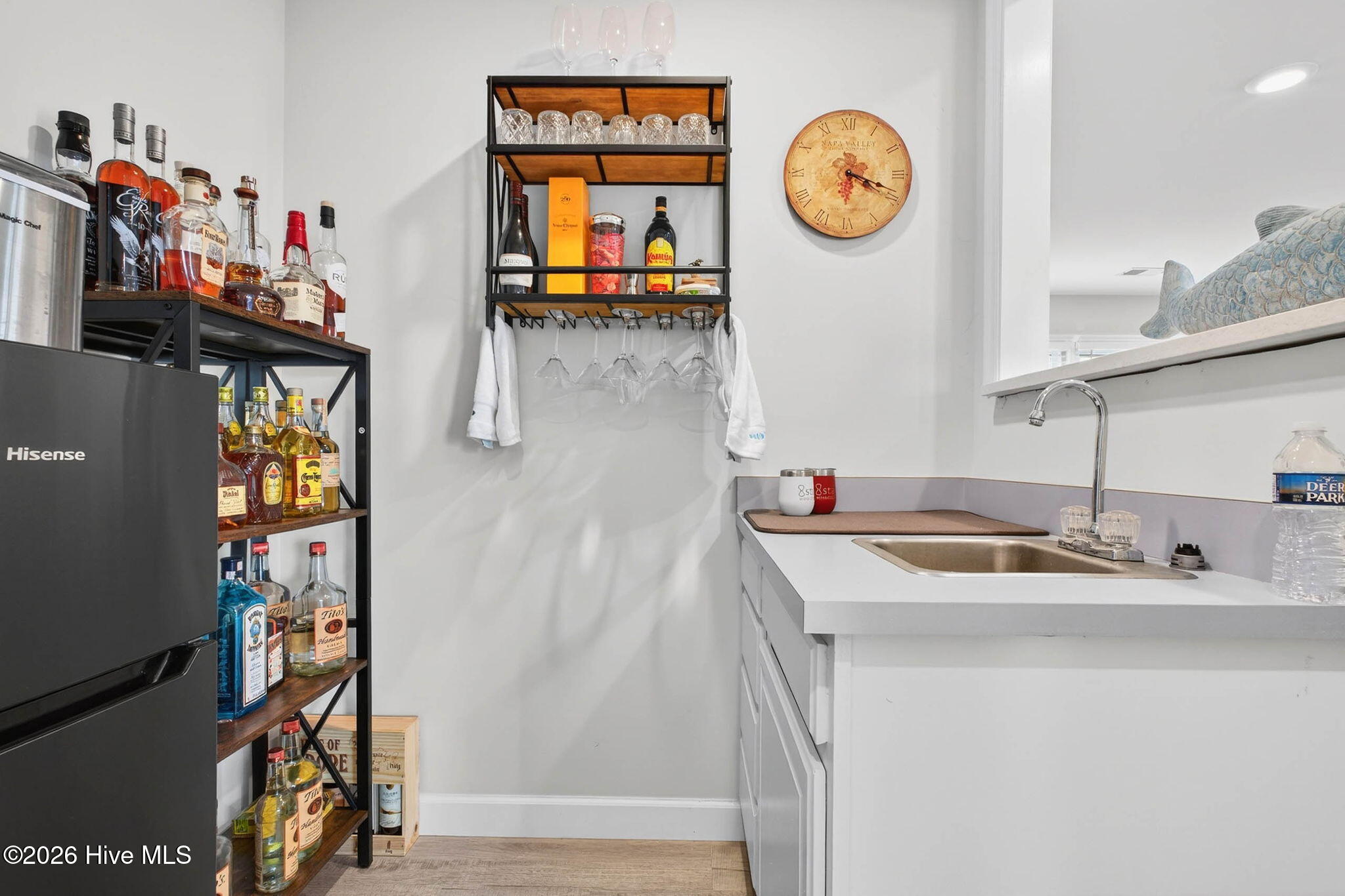 100565816 | Photo 42