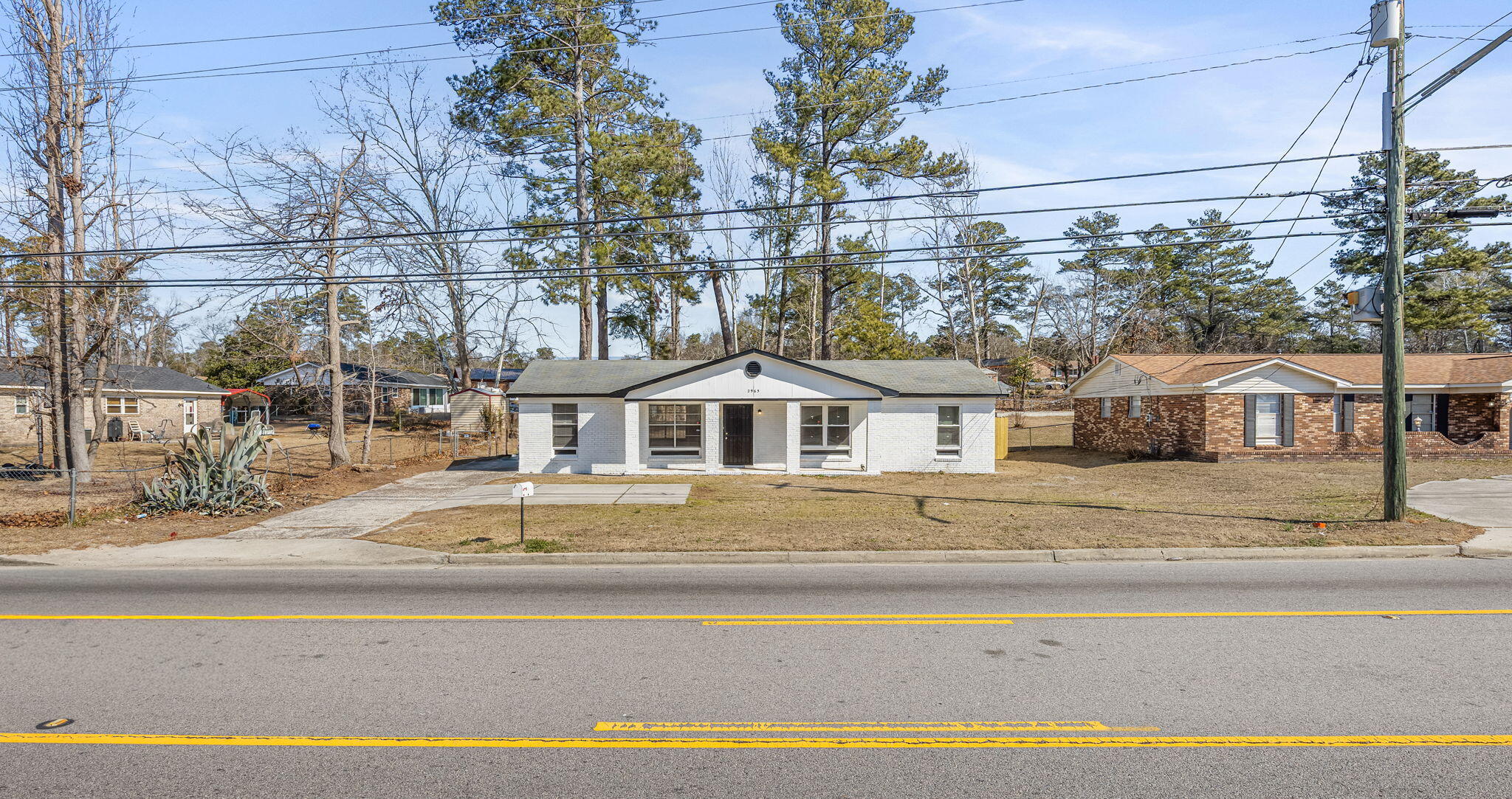 3-web-or-mls-2965 Meadowbrook Drive-34