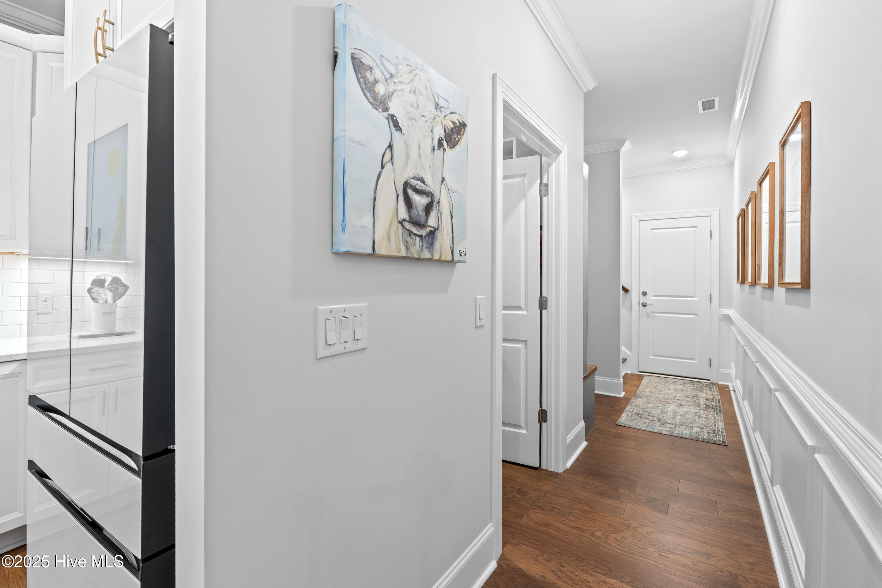 100545902 | Photo 38