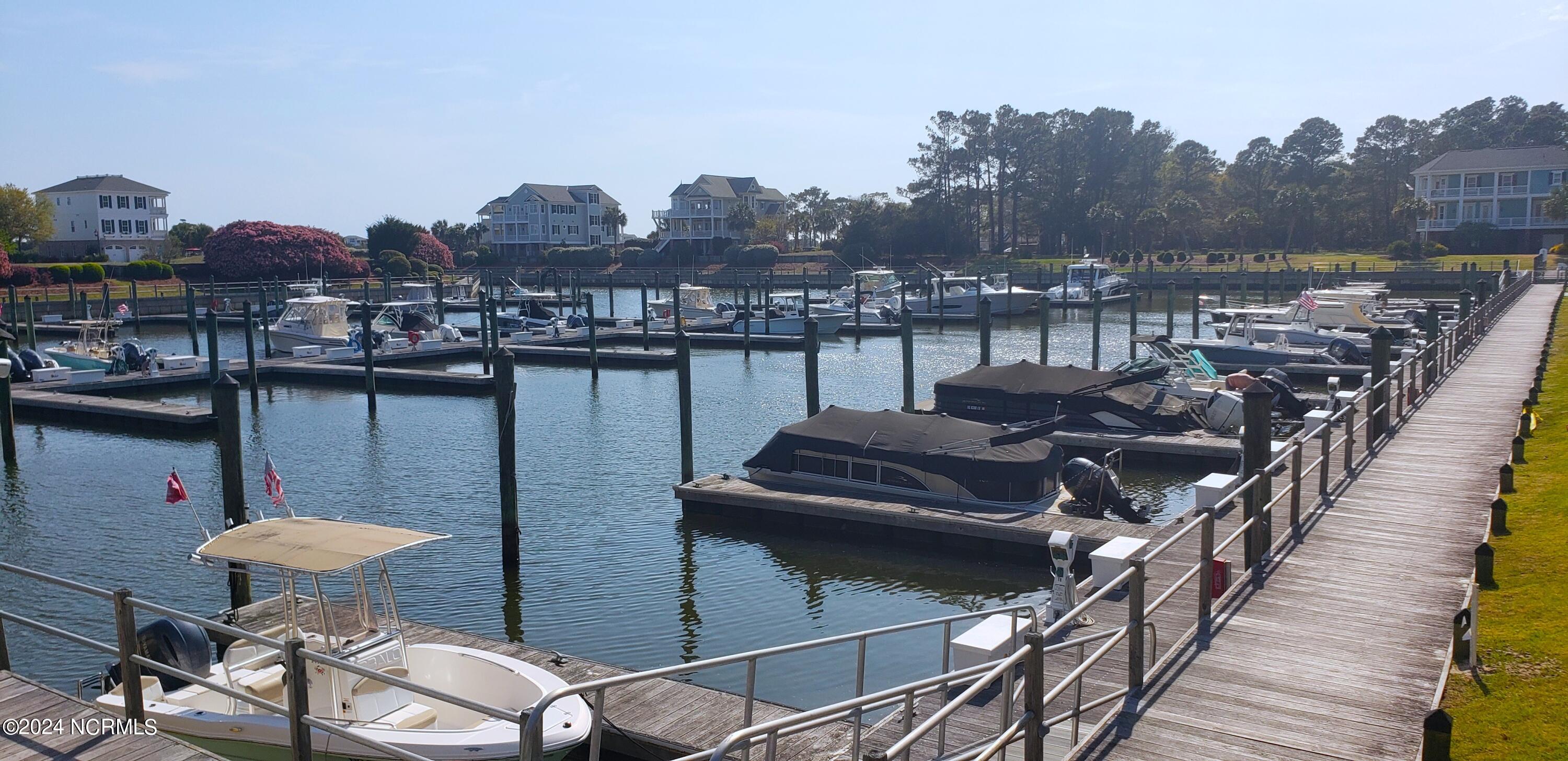 100549815 | Photo 12