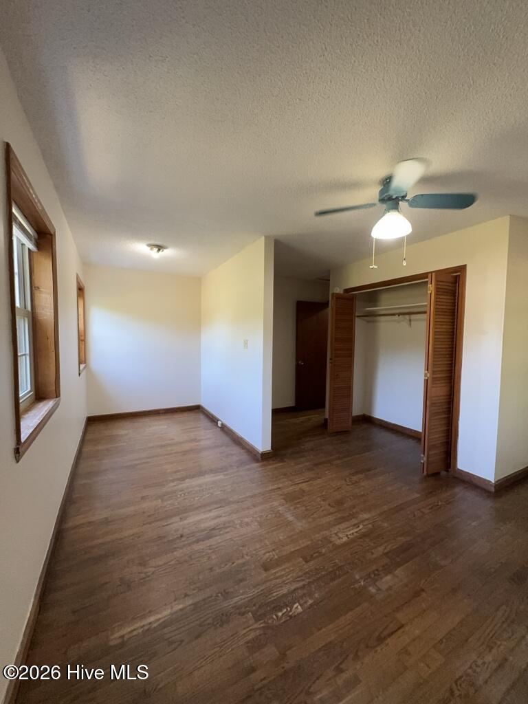 100566915 | Photo 11