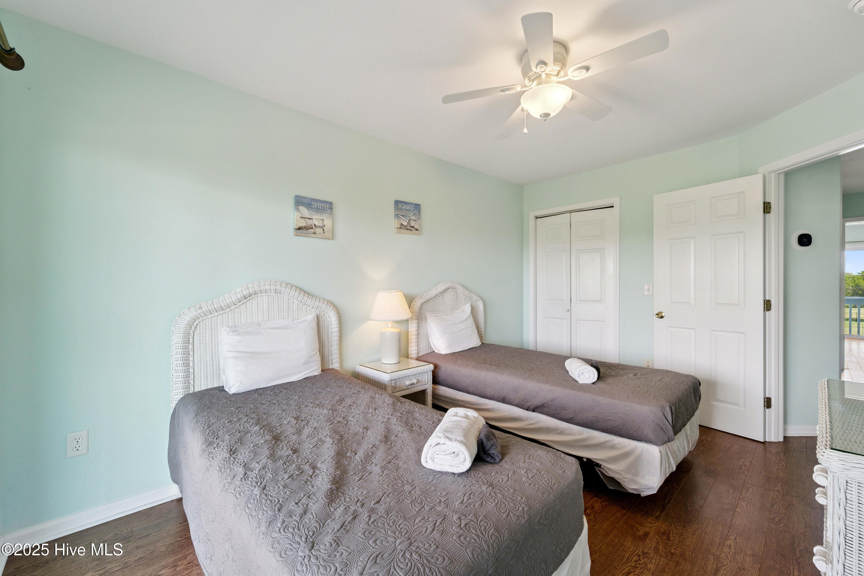 100556675 | Photo 92