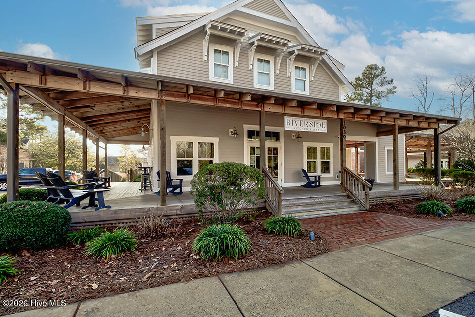 100548216 | Photo 48