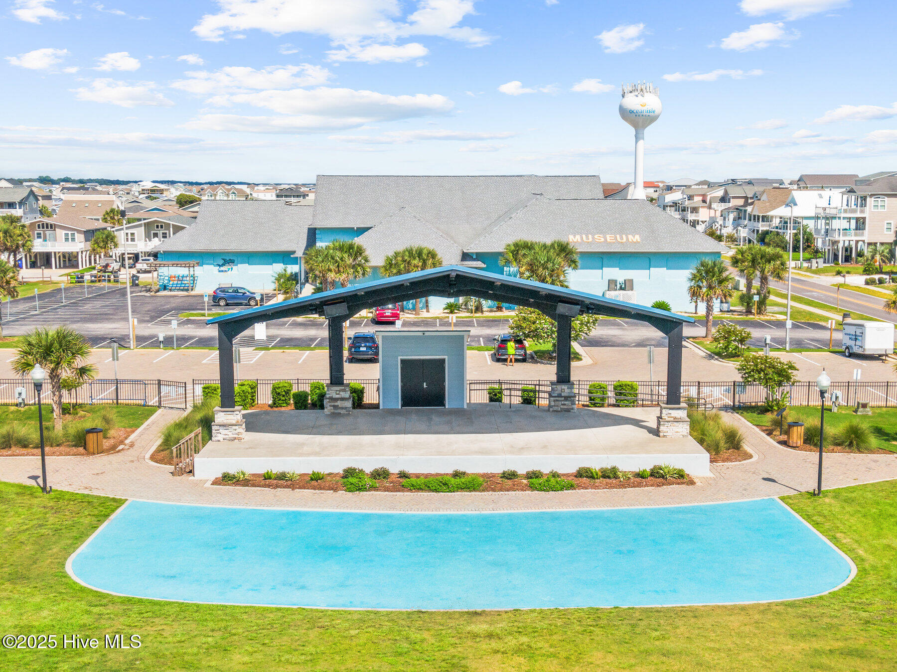 100528251 | Photo 44