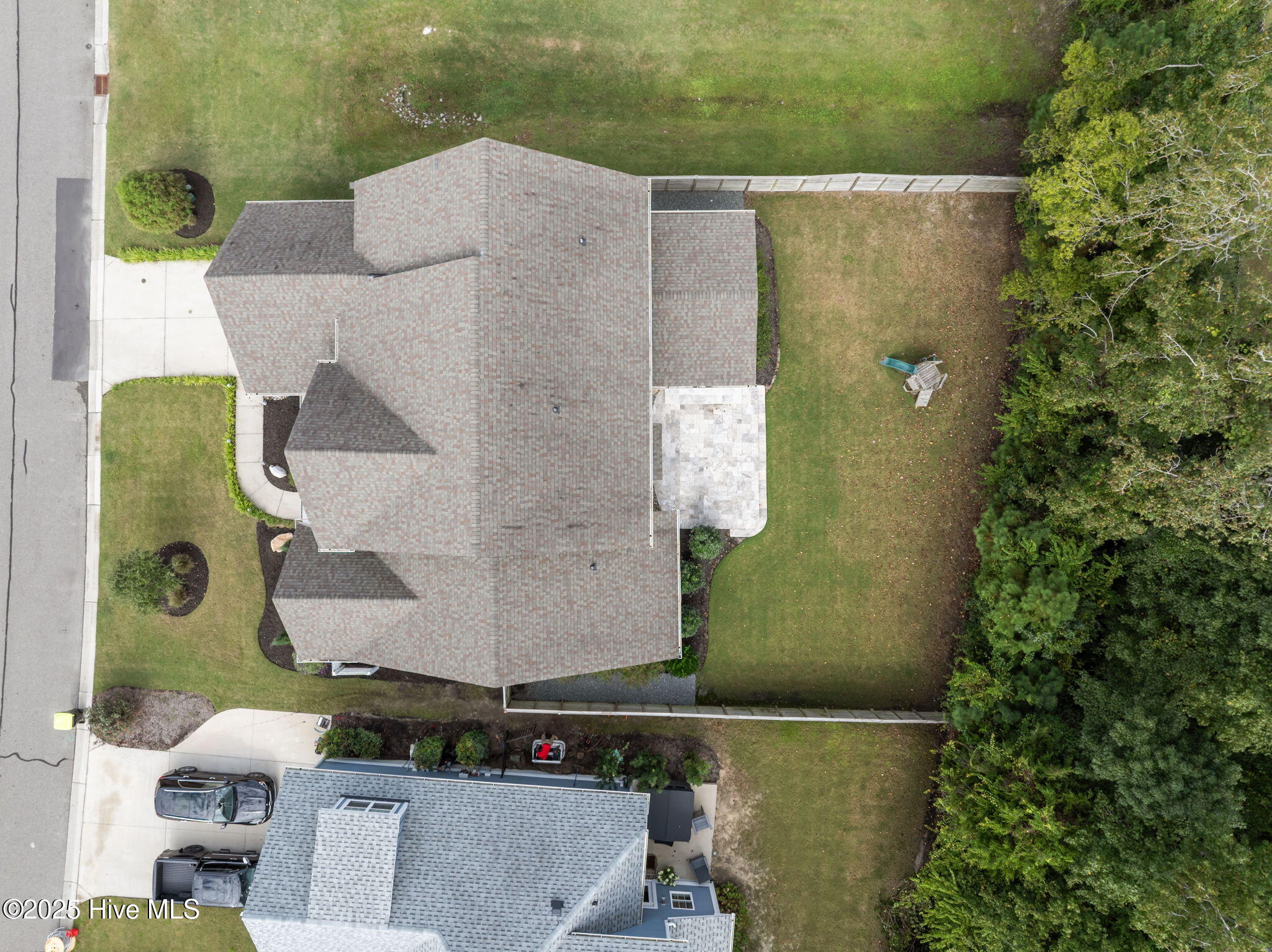 100550410 | Photo 74